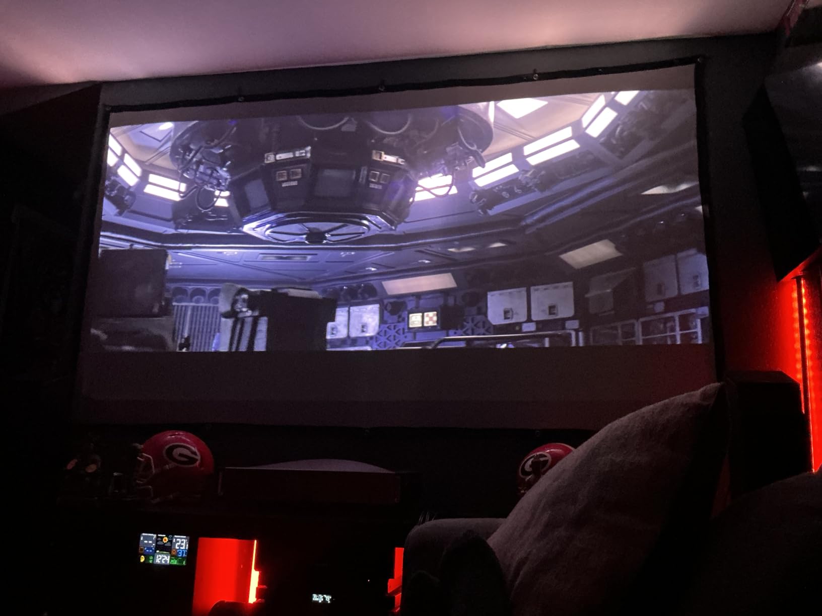 NothingProjector ALR Screen for Ultra Short Throw Projector, 132 inch Seamless Lenticular, 95% Ambient Ceiling Light Rejecting, 4K/8K UHD, Active 3D, Anti Daylight, Fixed Frame Wall Mount NothPJ customer photo 2