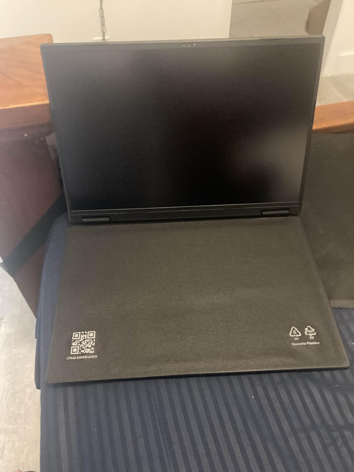 GIGABYTE - Gaming A16 Gaming Laptop - 165Hz 1920x1200 WUXGA - NVIDIA GeForce RTX 5070 - Intel i7-13620H - 1TB SSD with 32GB DDR5 RAM - Windows 11 Home customer photo 2