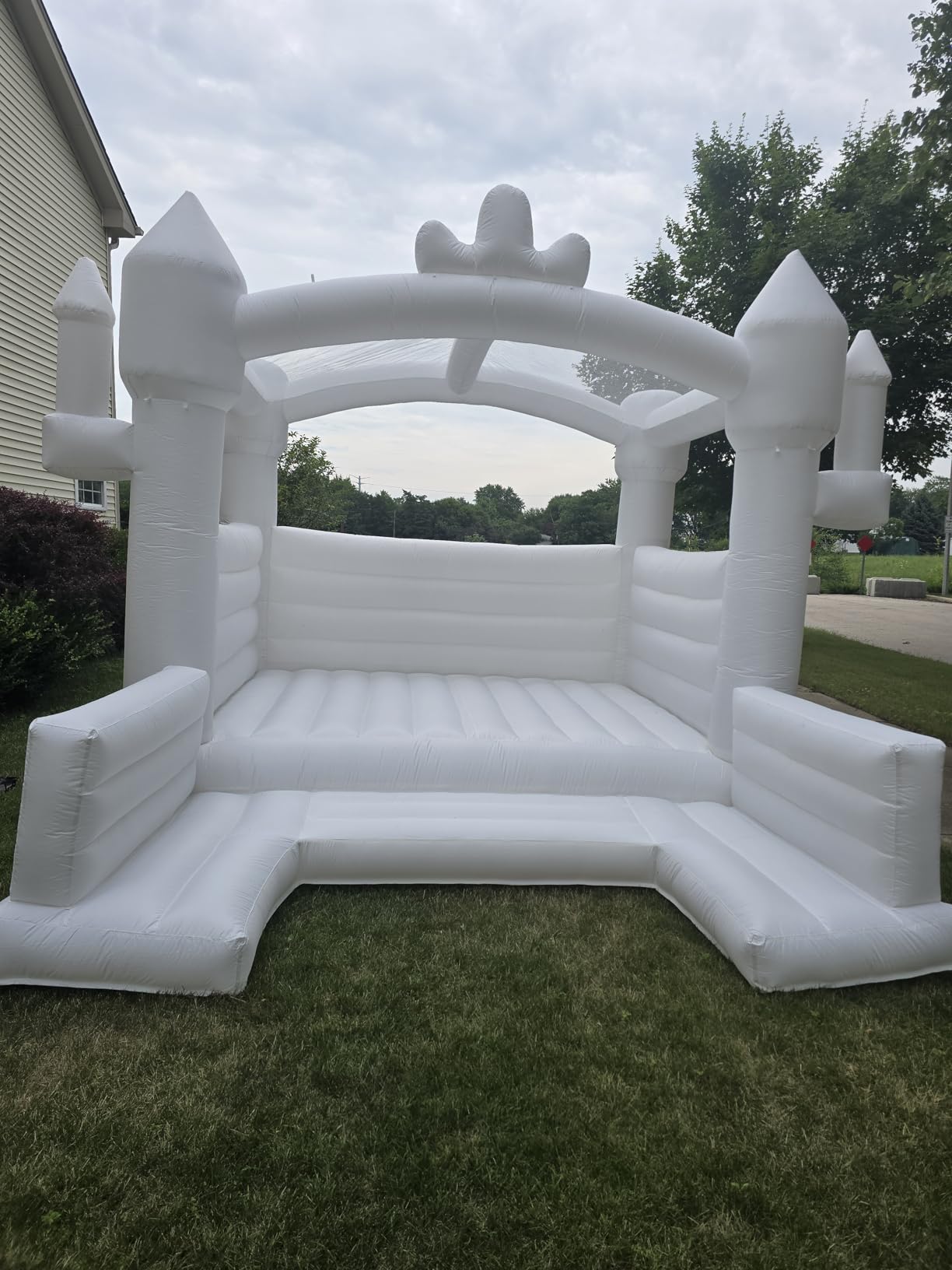 White Bounce House, 13x13ft Inflatable Bounce House with Blower, Commercial Bounce Castle Large Bouncer for Kids Adults Wedding Birthday Party Celebrations customer photo 1