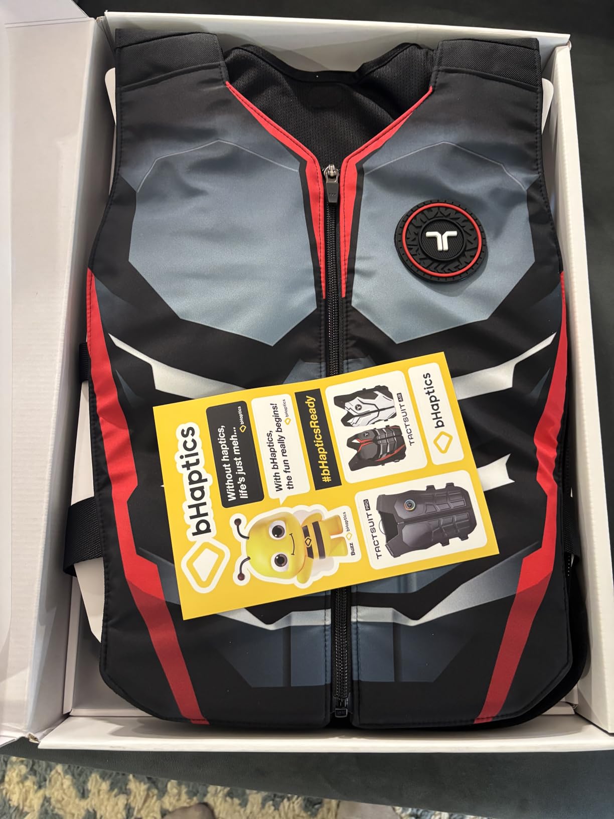 Starter Bundle Onyx- TactSuit Air Onyx, TactSuit Sleeve Bundle for The Complete immersive VR, PC, Flatscreen, Sim Racing Experience customer photo 2