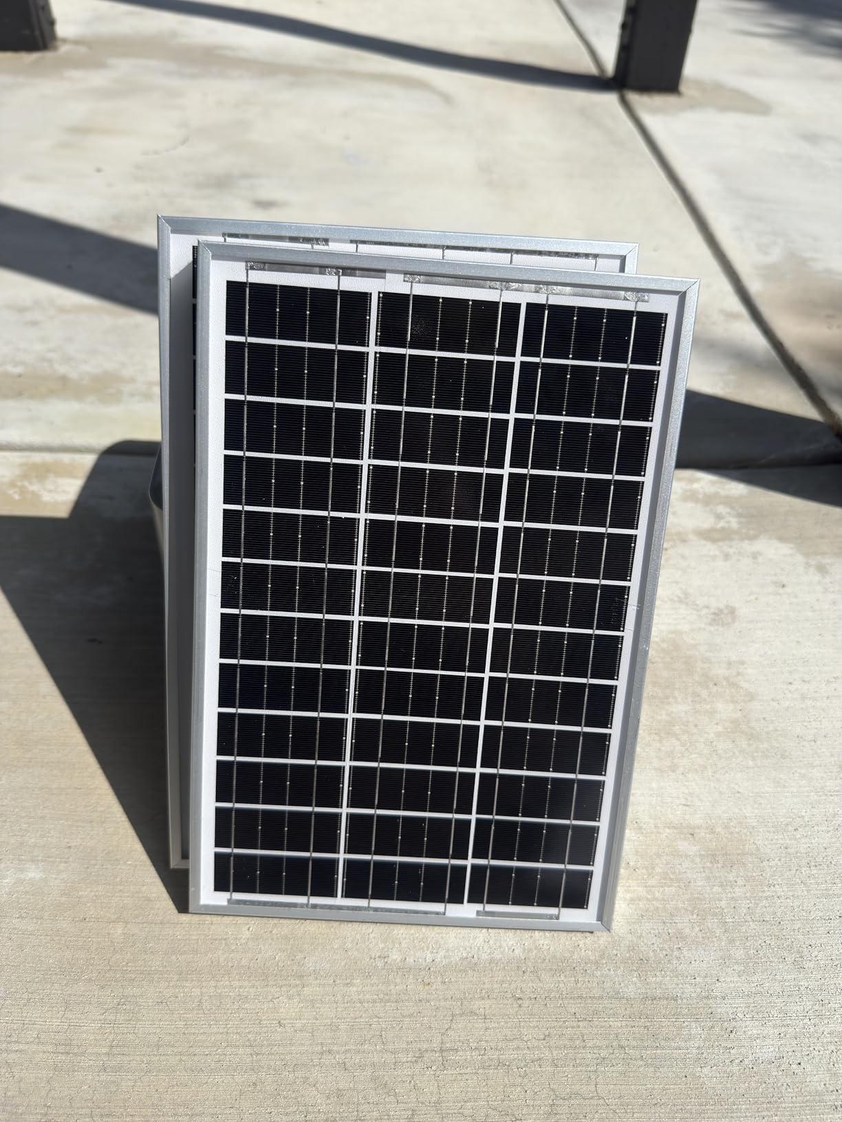 30 Miles Solar Electric Fence Charger for Livestock, 6-12KV Adjustable Output Solar Charger, 1.5J Fence Charger, 15W Solar Powered Electric Fence Kit for Garden, 24H Uninterrupted Protection customer photo 2