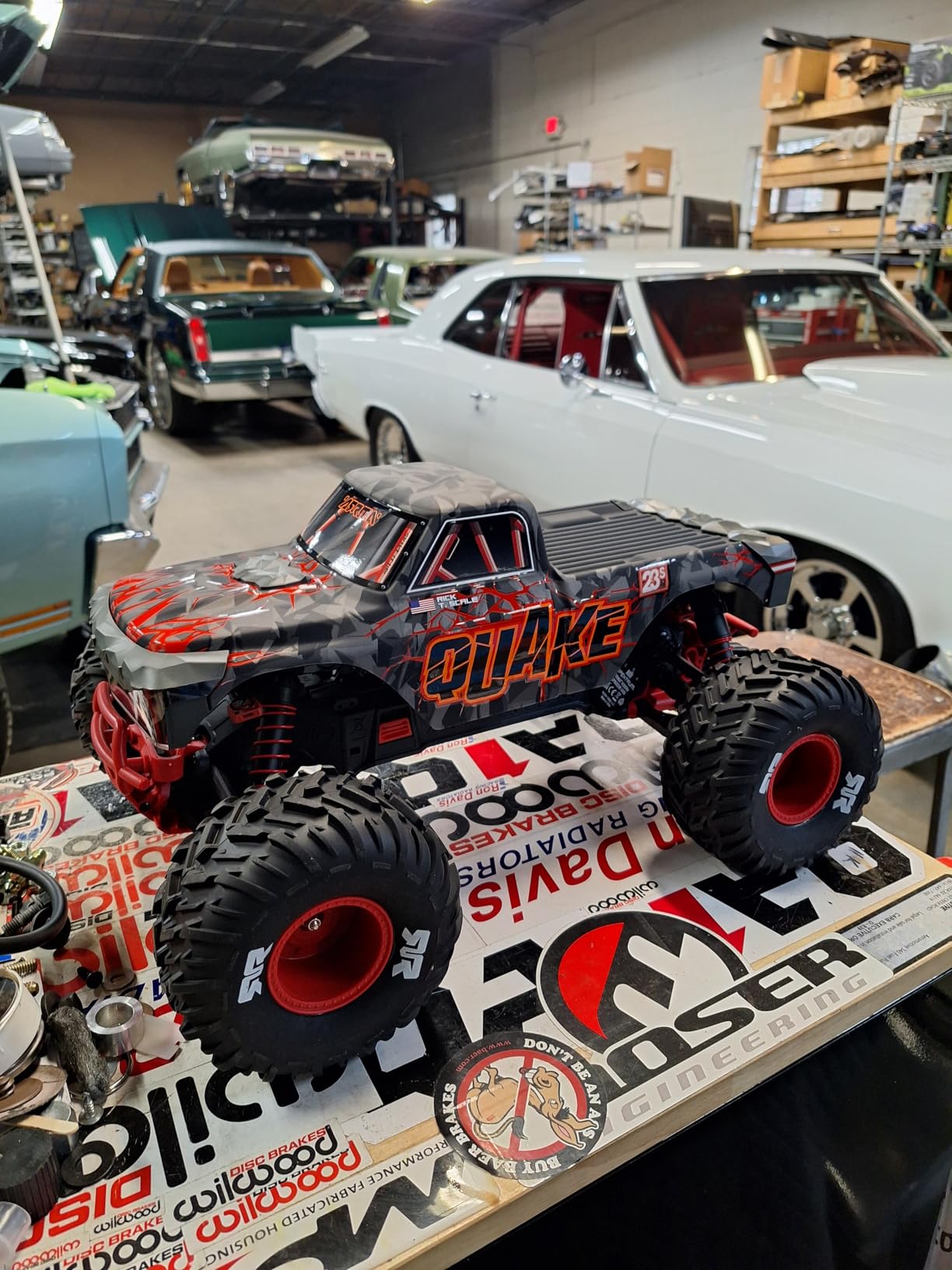 Arrma RC Truck Quake 223S 2WD Brushless Monster Truck Red 1/10 customer photo 1
