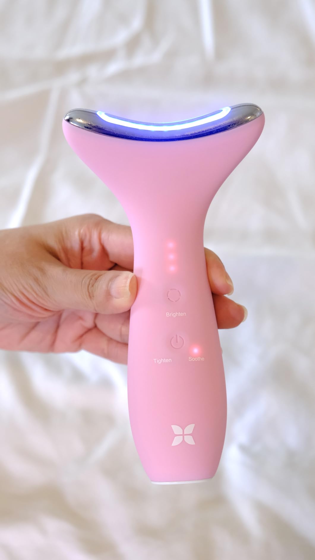 REVO Genie Facial Massager for Face and Neck, LED Face Lift Device with Heat & Vibration, Lymphatic Drainage Depuffing Tool, Red Blue Green Light Therapy for Skin Tightening & Skincare Absorption customer photo 1