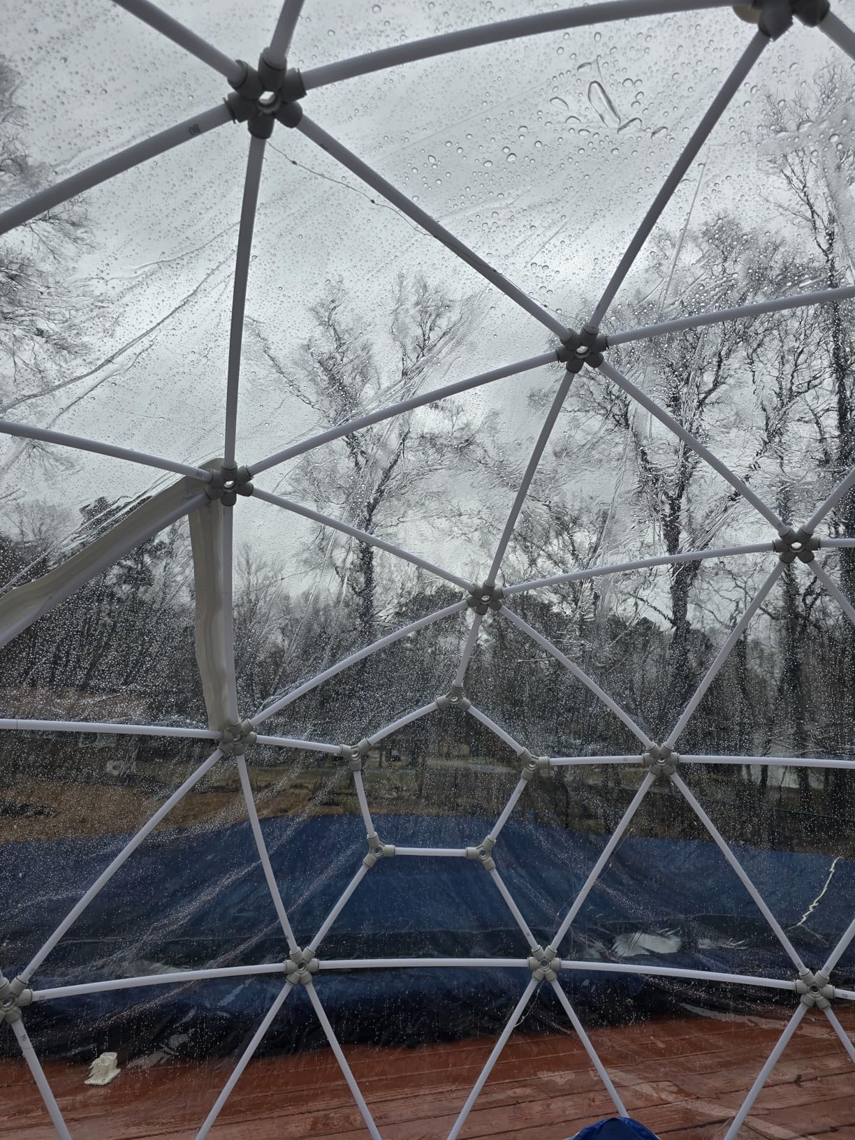 VEVOR Garden Dome Tent, 12 x 7.2 ft Clear Bubble Tent House for 4-7 Person, Waterproof PVC Geodesic Dome Greenhouse with Ventilated Window, Outdoor Igloo customer photo 1