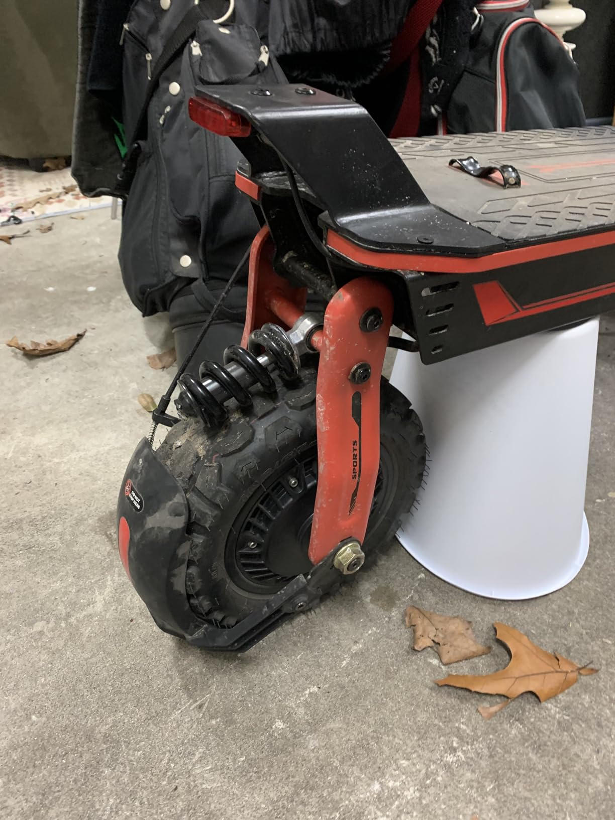 Electric Scooter, 1500W Peak Power Adults Electric Scooter, 34mph, 52V/20ah Battery Scooter with 43 Mile Long Range, 11