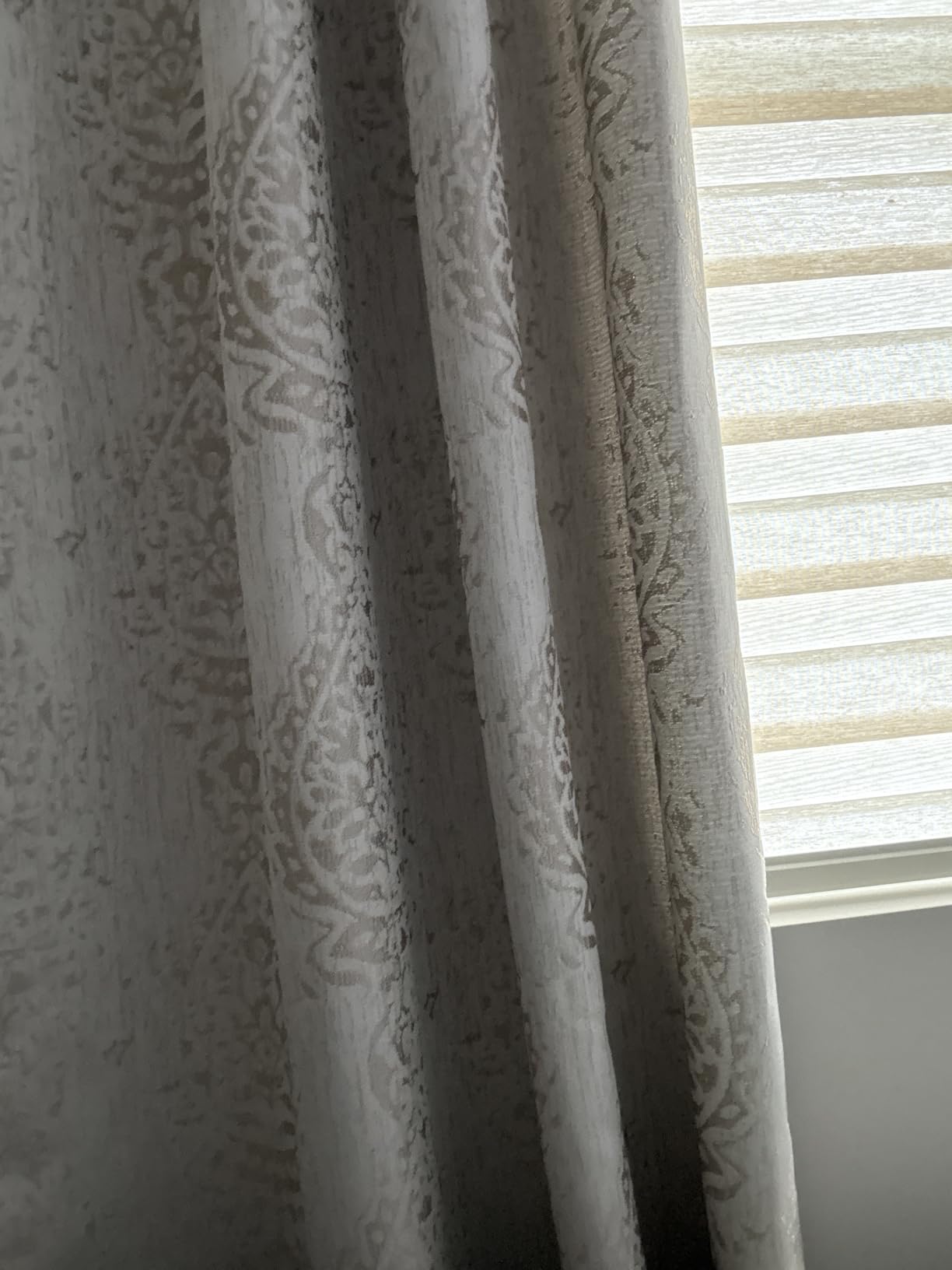 Beauoop Cream Floral Jacquard Blackout Curtains 84 Inches Long 2 Panels, Chenille Flower Room Darkening Thermal Insulated customer photo 2