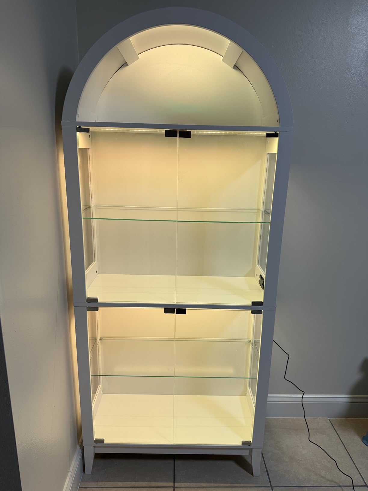 HNEBC Arched Display Case with RGB Lights, 69