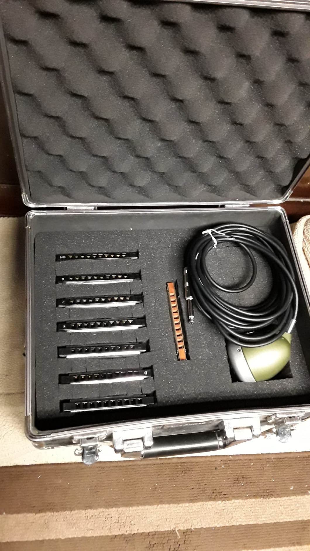 Shure 520DX Green Bullet Dynamic Harmonica Microphone customer photo 2