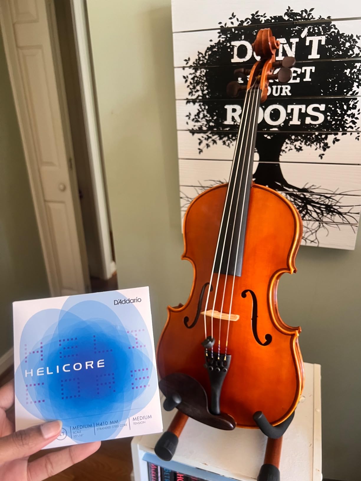 D'Addario Helicore Viola String Set, Medium Scale, Medium Tension customer photo 1