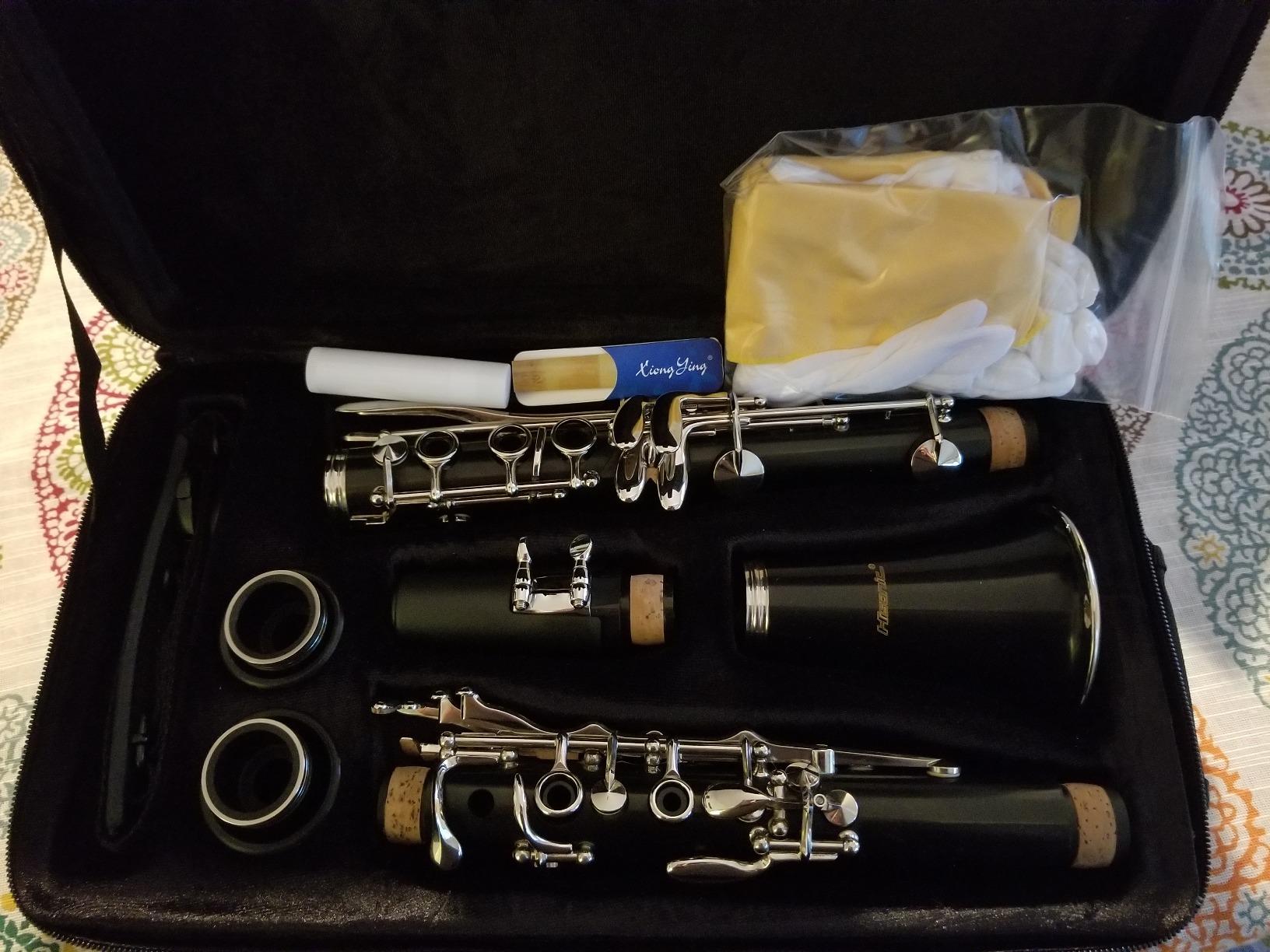 Hisonic Signature Series 2610 Bb Orchestra Clarinet with Case customer photo 1