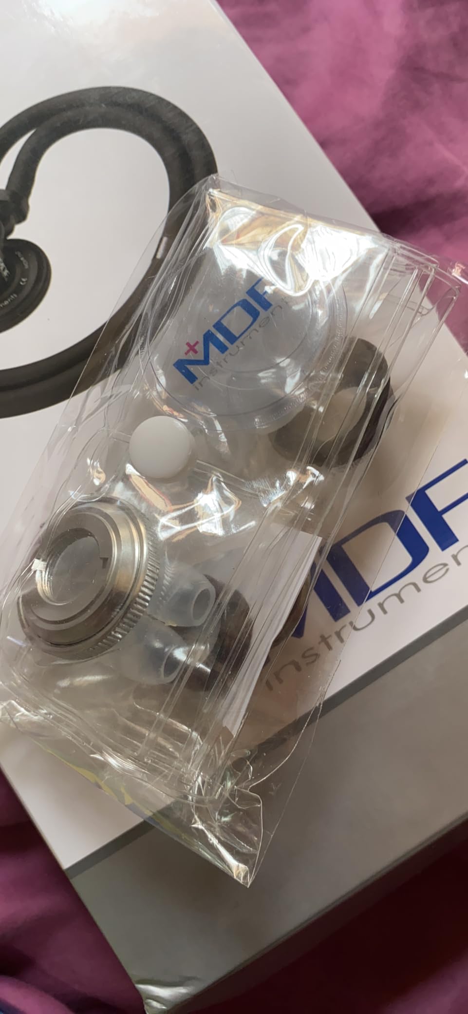 MDF Instruments, Sprague Rappaport Dual Head Stethoscope with Adult, Pediatric, Infant Convertible chestpiece - All Black (MDF767-BO) customer photo 2