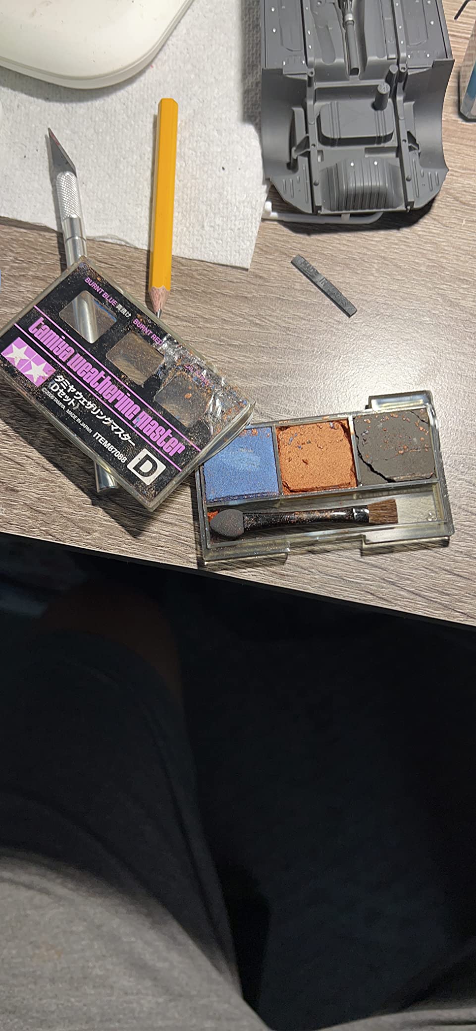 Tamiya Weathering Master Drybrush Effect Pack D - Paint customer photo 2