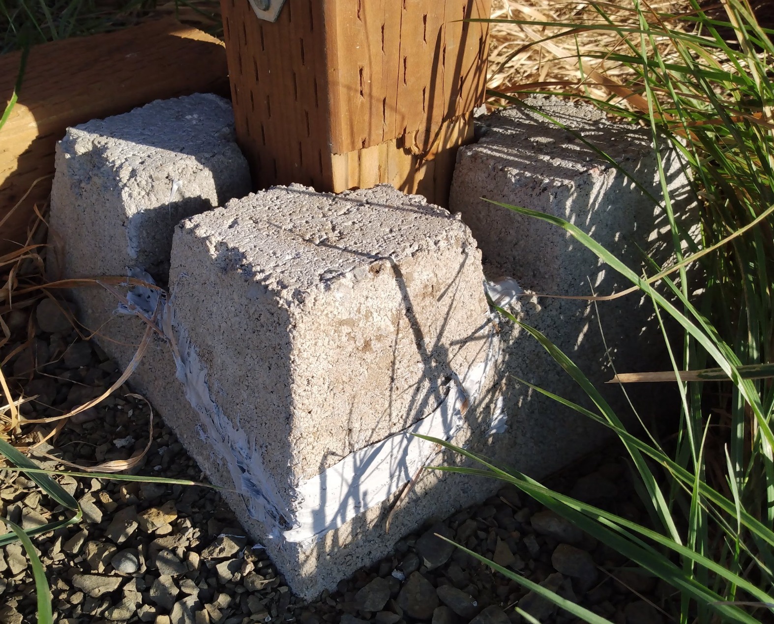 SikaBond Construction Adhesive, Gray, Advanced Polyurethane for Outdoor. Water immersible & Waterproof, 10 fl.oz customer photo 2