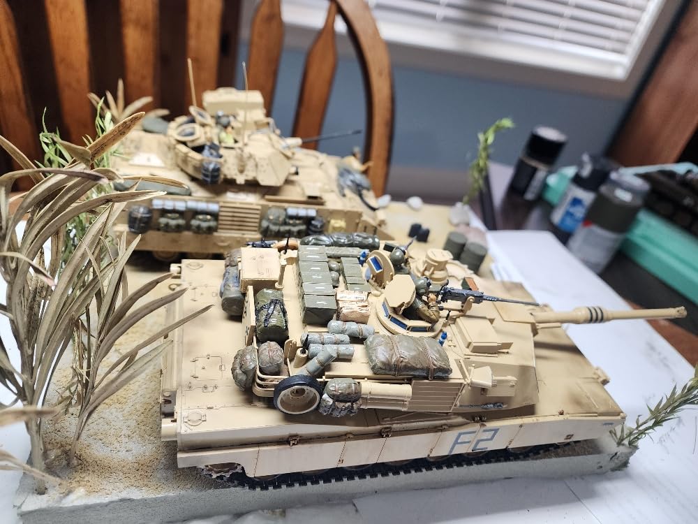 Tamiya 35264 Desert Storm 1:35 U.S. M2 A2 Bradley IFV (2) customer photo 1