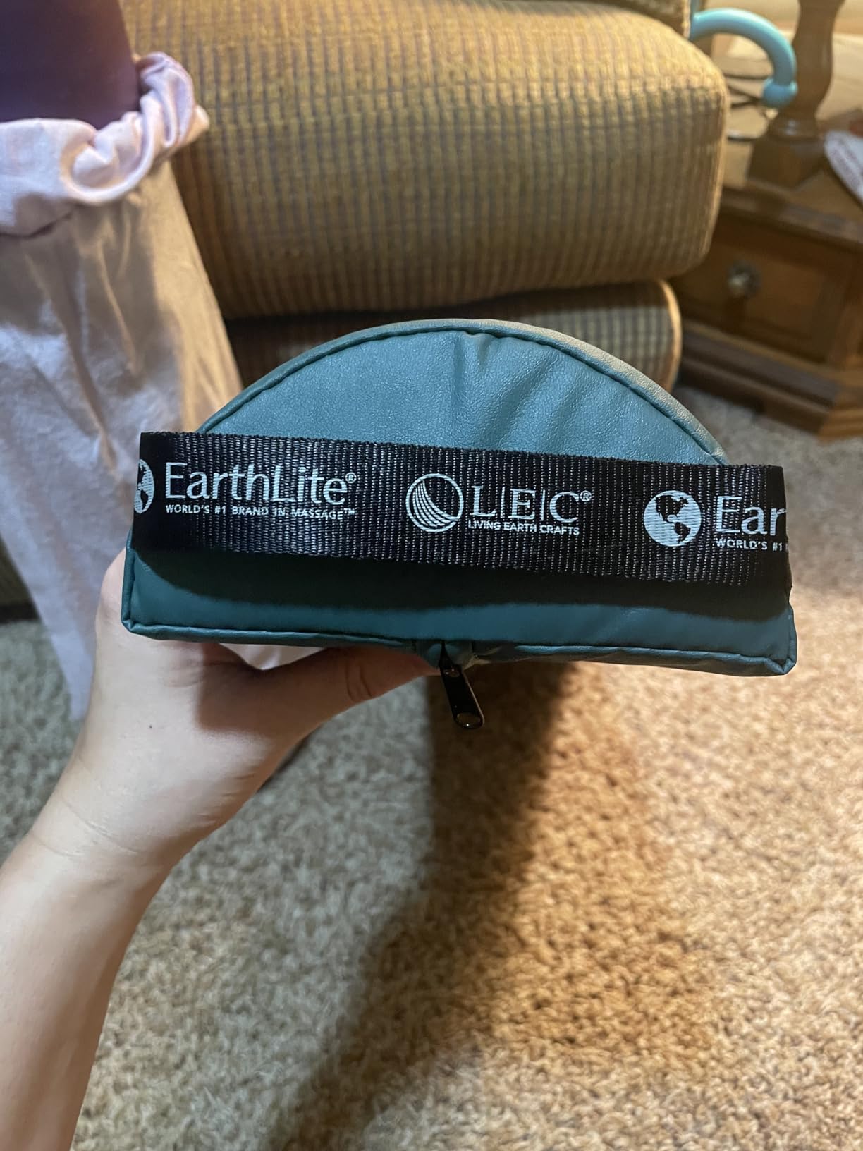 EARTHLITE Bolster Pillow Half Round - Durable Massage Bolster, 100% PU Upholstery incl. Strap Handle/Professional Quality for Massage Tables/Back Pain Relief customer photo 2