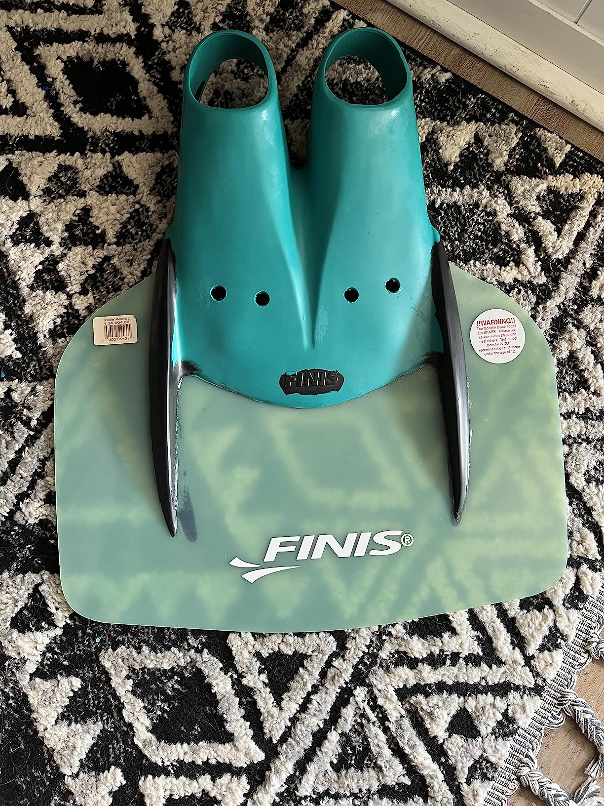 FINIS Shooter Fiberglass Monofin for Adults - Builds Core Strength & Dolphin Kick Speed - Swim Training Fin customer photo 2