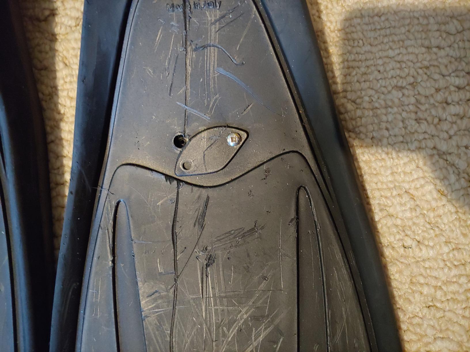 Mares Razor Pro Full Foot Swim Fins - Long Blade Flippers for Freediving and Spearfishing customer photo 1
