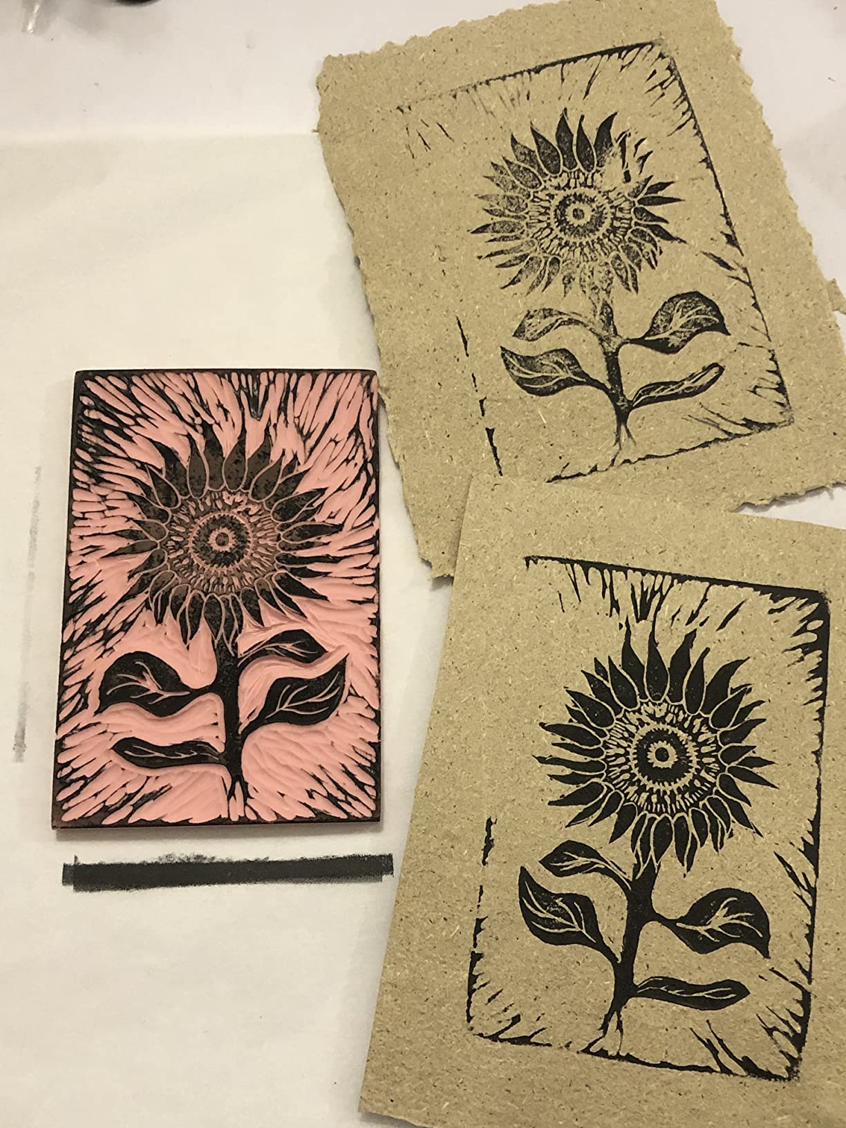 Speedball Deluxe Block Printing Kit - Includes Inks, Brayer, Bench Hook, Lino Handle and Cutters, Speedy-Carve Block, Mounted Linoleum Block customer photo 1