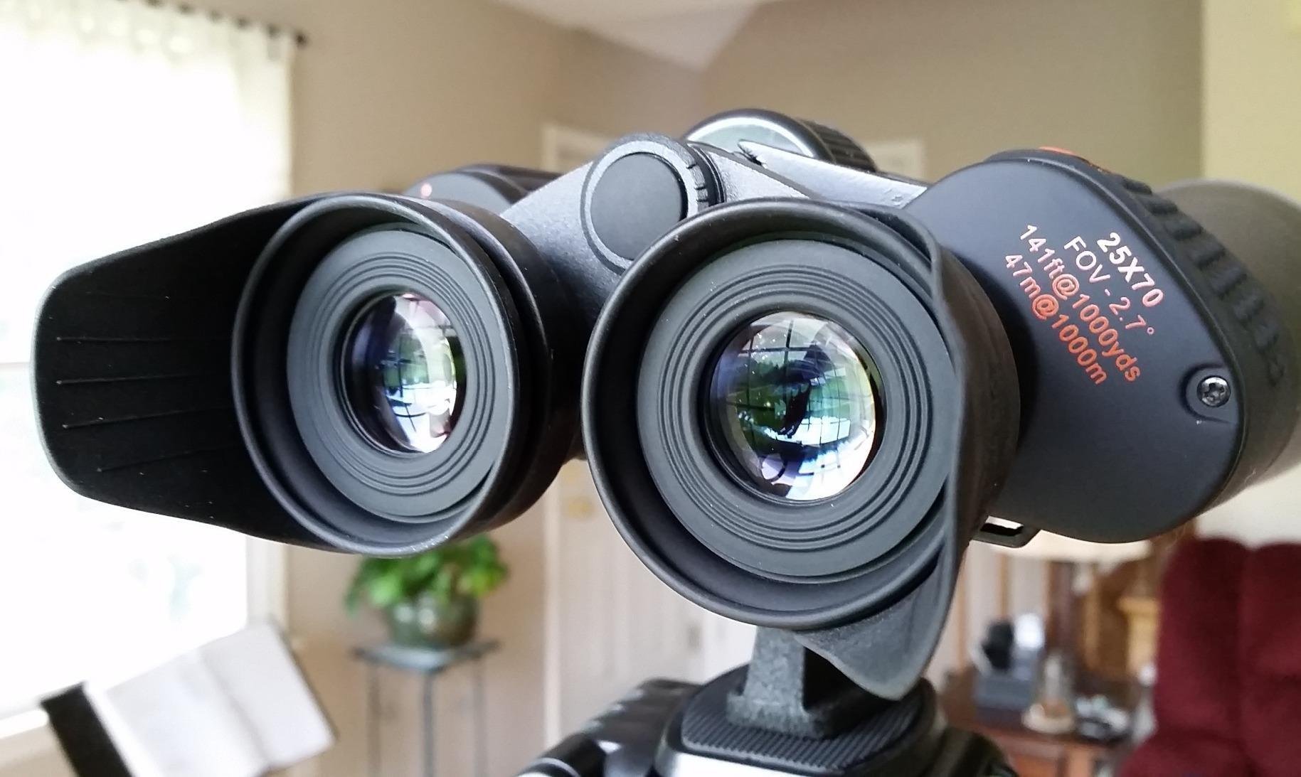 Celestron SkyMaster 25x70 Binoculars - Powerful Binoculars for Detailed Long-Distance Viewing and Binocular Astronomy - Multi-Coated Optics - Tripod Adapter & Carrying Case customer photo 2