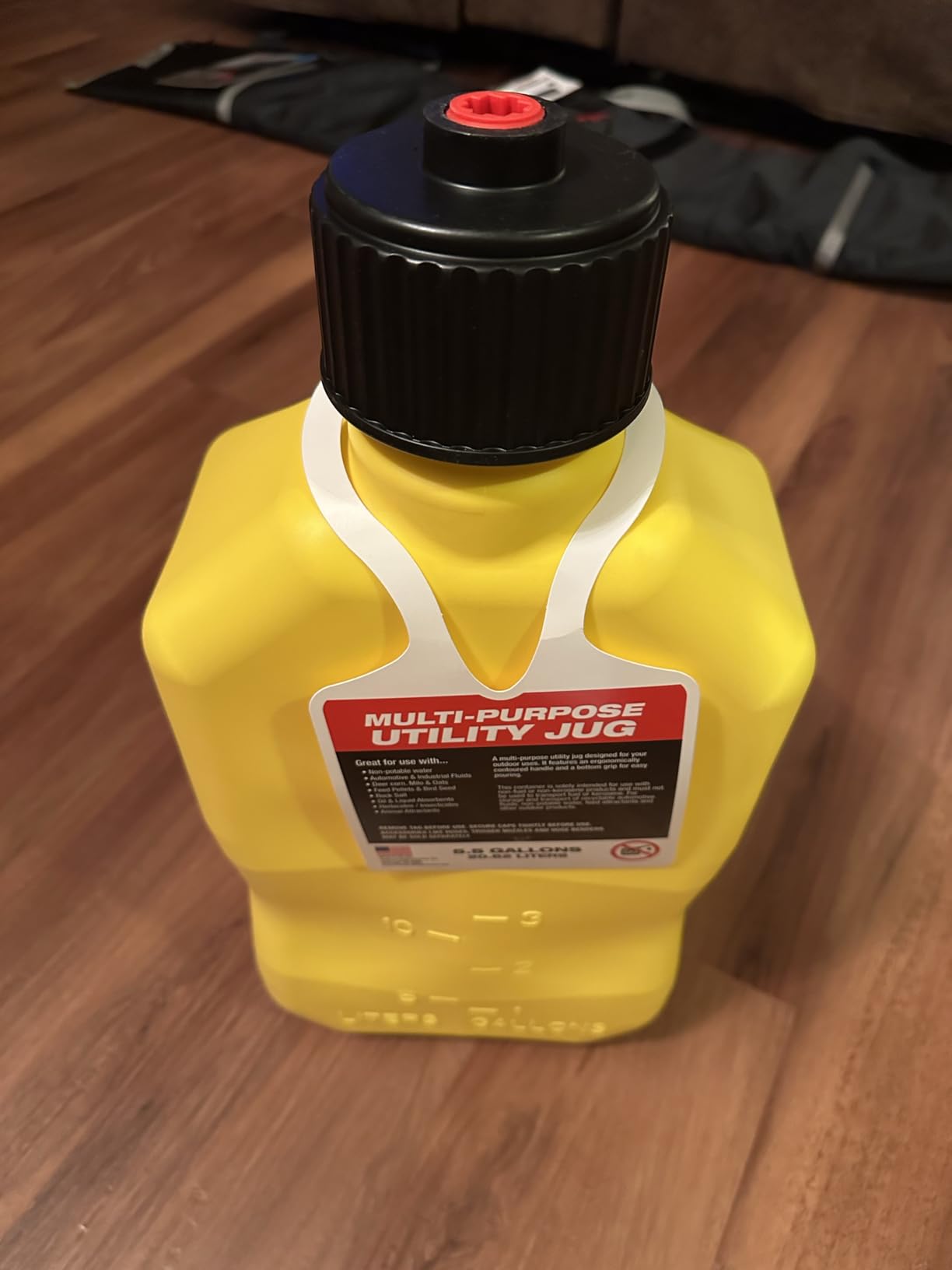 VP Racing 5.5 Gallon Motorsport Racing Liquid Container Utility Jug, Yellow customer photo 1