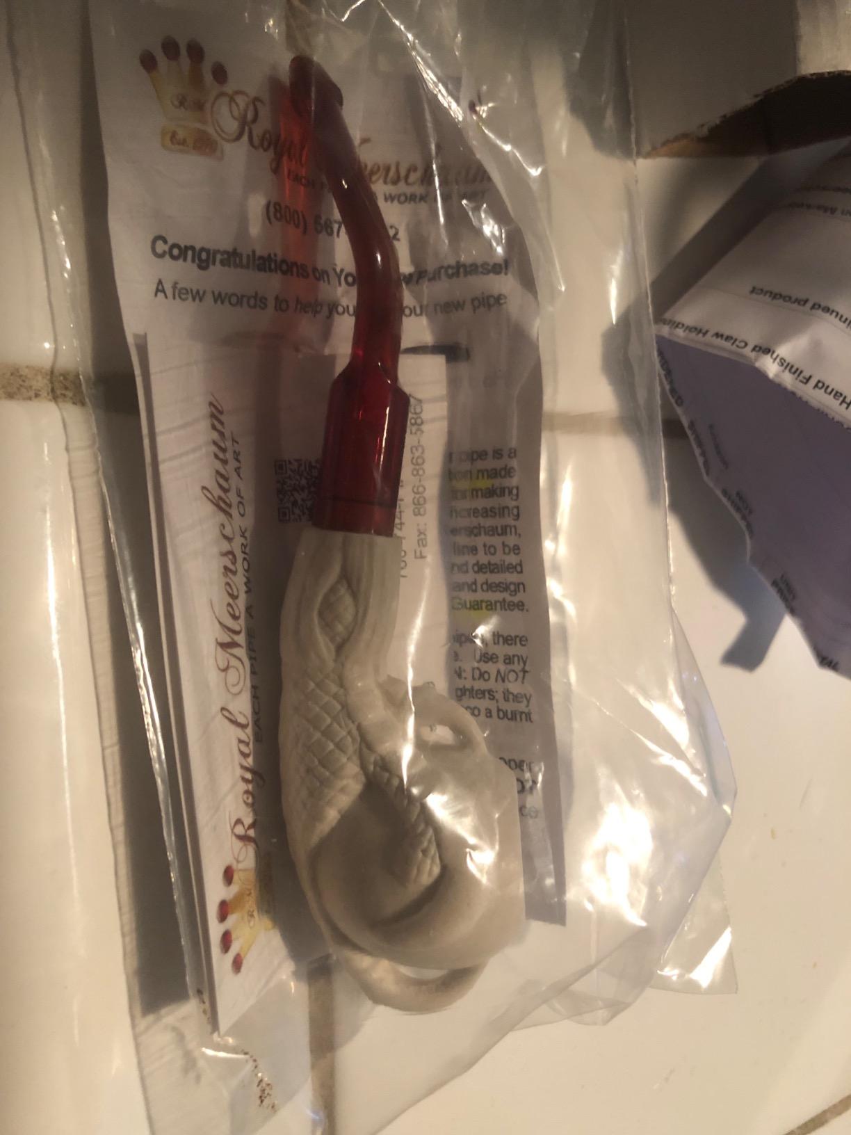 Meerschaum Pipes- Mini Hand Finished Claw Holding Bowl (Colors May Vary) customer photo 1