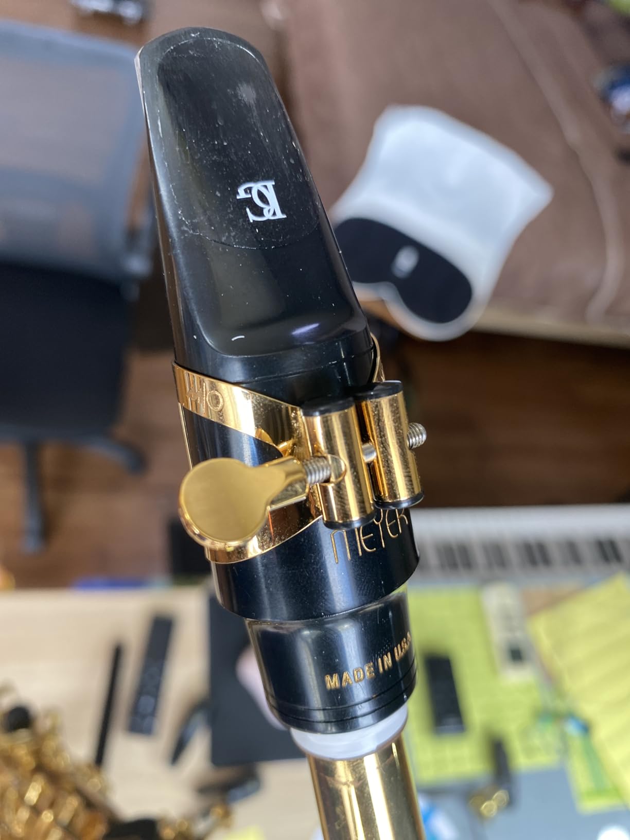 Vandoren LC57DP M/O Ligature and Plastic Cap for Alto Saxophone; Gilded Finish customer photo 1
