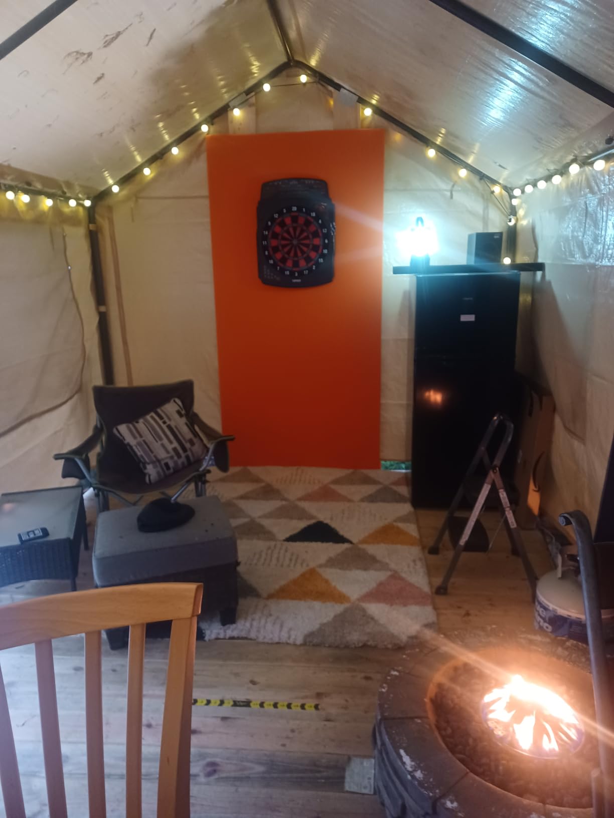 Viper Solar Blast Electronic Dartboard, 15.5 in Regulation Target, 43 Games, 16 Players, LED Scoreboard customer photo 1
