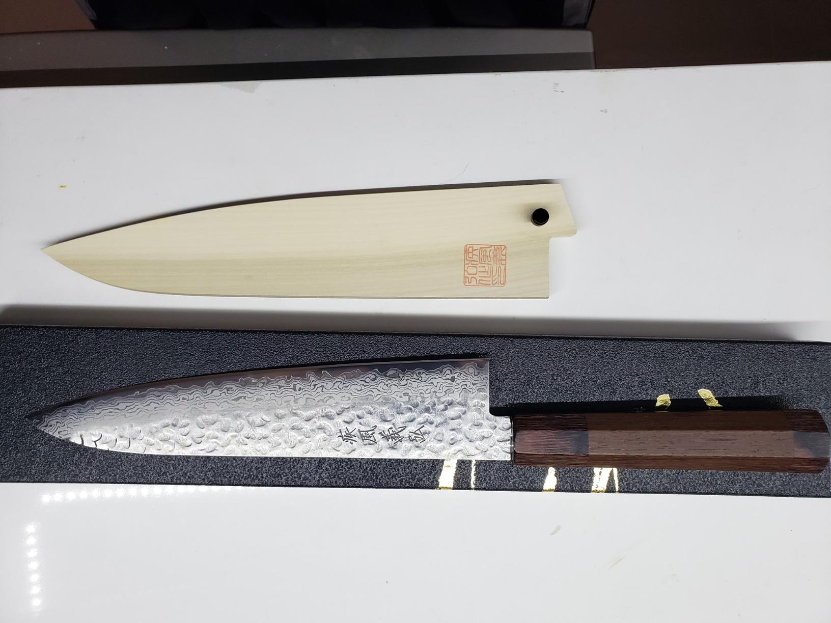 Yoshihiro VG10 46 Layers Hammered Damascus Gyuto Japanese Chefs Knife (Octagonal Shitan Rosewood Handle) customer photo 1