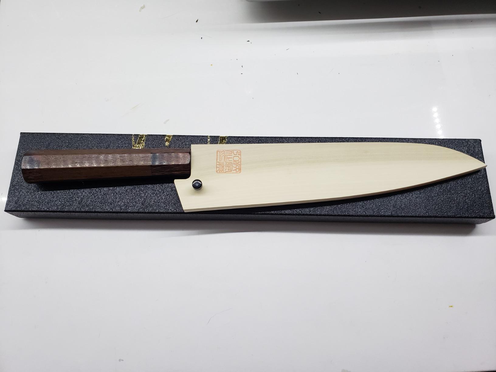 Yoshihiro VG10 46 Layers Hammered Damascus Gyuto Japanese Chefs Knife (Octagonal Shitan Rosewood Handle) customer photo 2