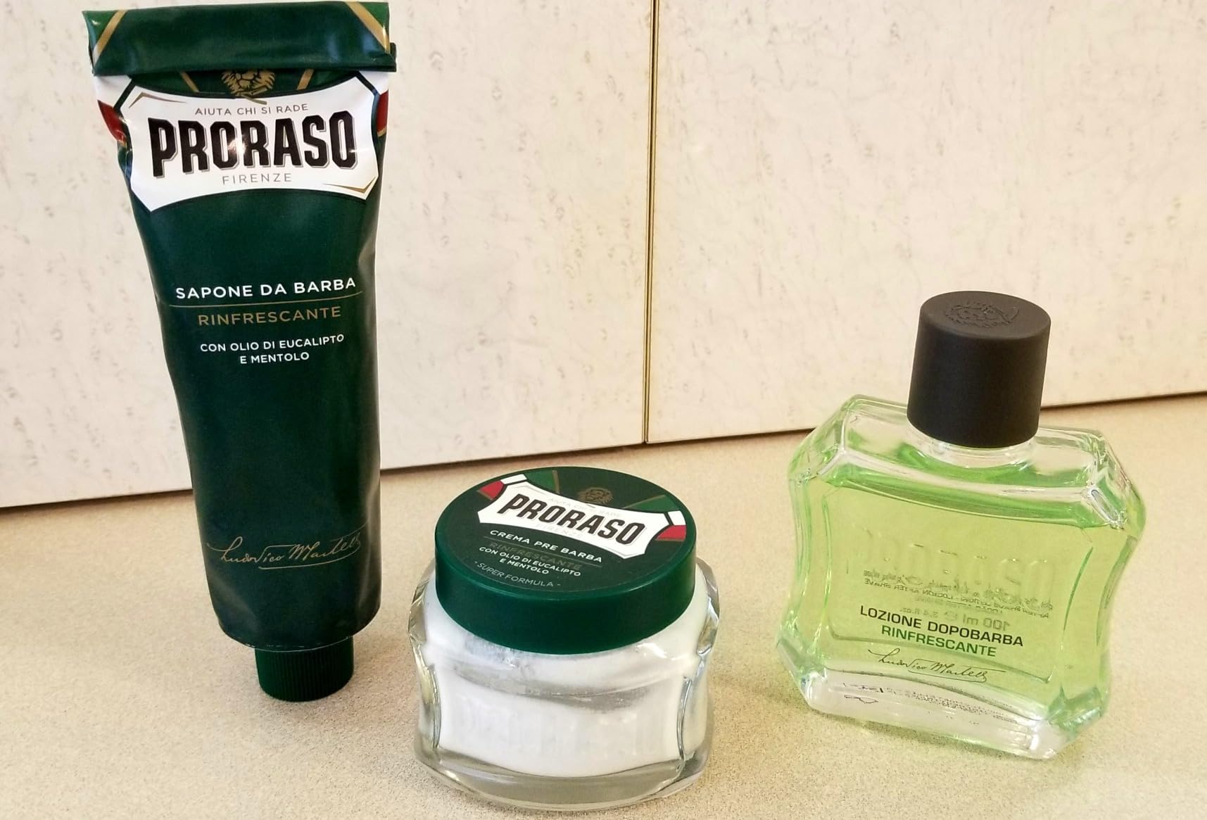 Proraso Pre-Shave Conditioning Cream for Men, Refreshing and Toning with Menthol and Eucalyptus Oil, 3.6 oz customer photo 1