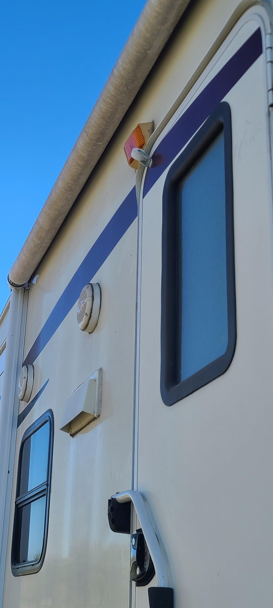 JR Products 05004 Permanent Awning Saver customer photo 1