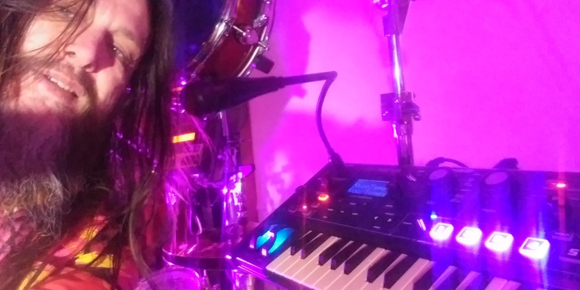 Novation MiniNova Analogue Modelling Compact 37 Mini-key Synth with Vocoder, 256 Onboard Sounds and Five Effects customer photo 2