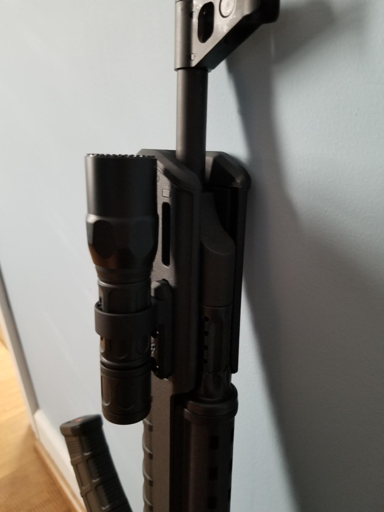 SureFire G2X Tactical Single-Output LED Flashlight with Tactical Tailcap customer photo 2
