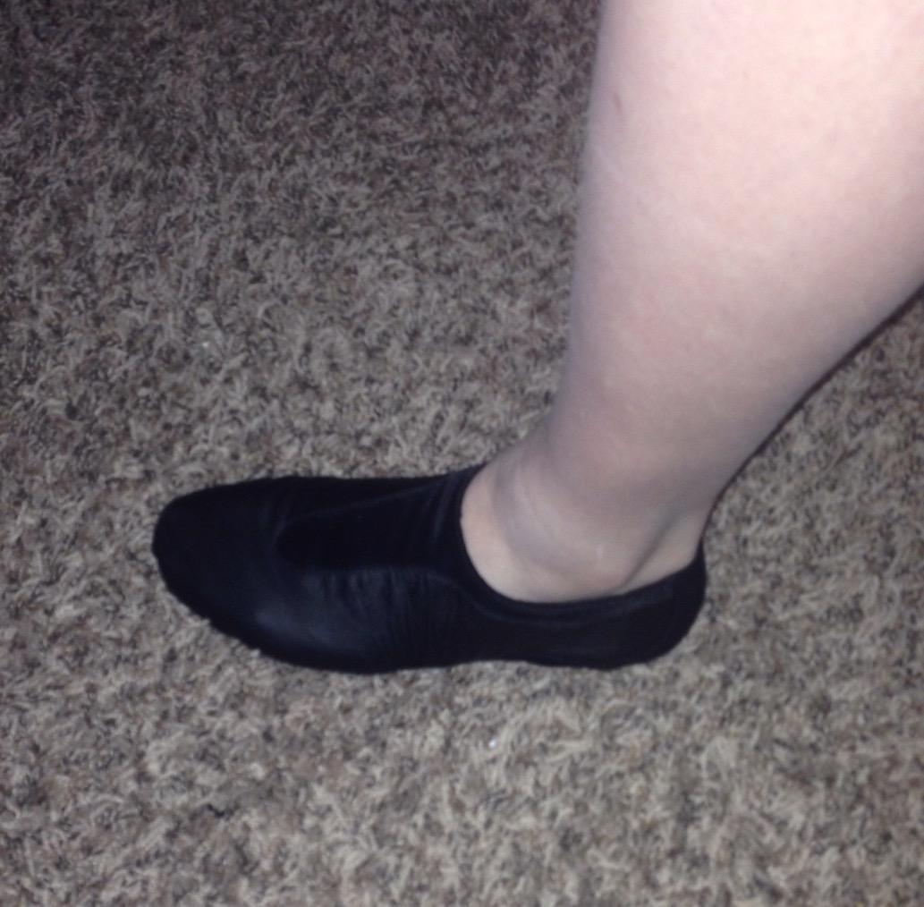 Bloch Women's Pulse Leather and Neoprene Split Sole Jazz Shoe customer photo 2
