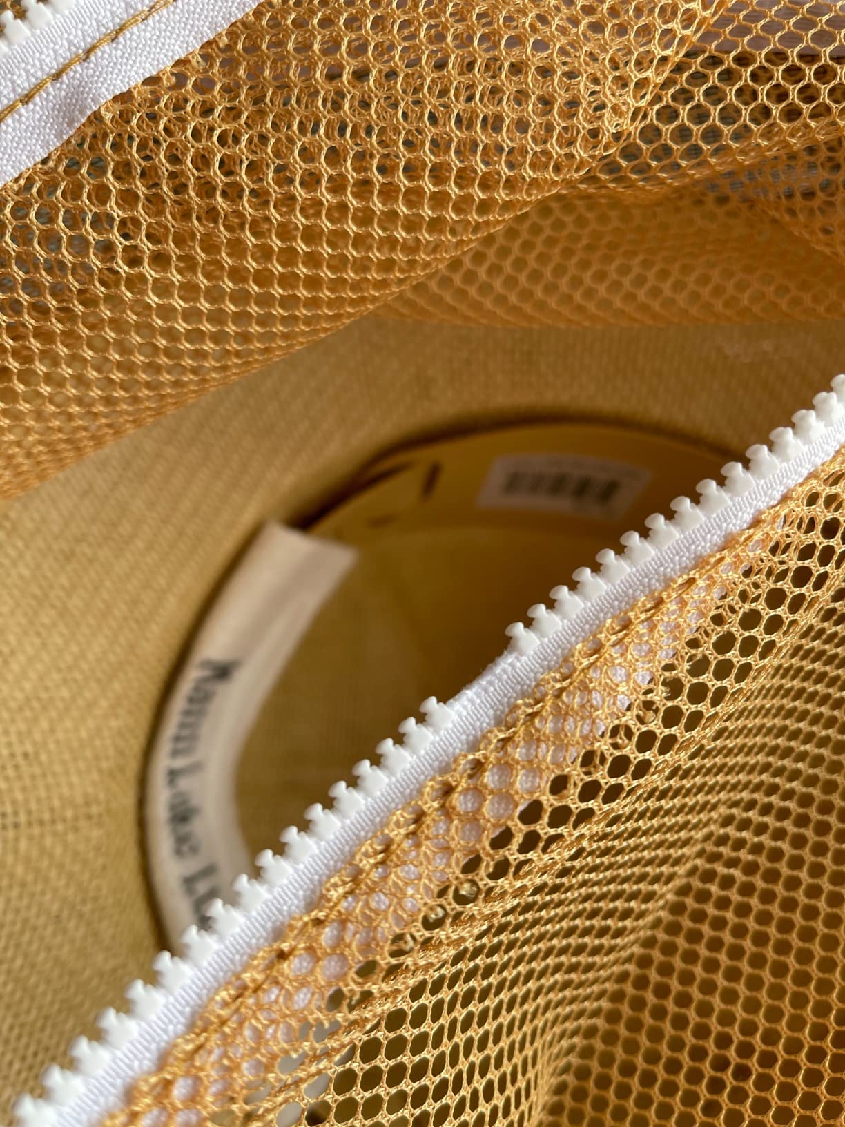 Mann Lake Stingless Binding Round Veil with Zipper Closure, Fine Mesh Beekeeping Head Cover for Hot Summer Weather, Breathable Veil for Bee Suit Protection, Comfort Fit for Farm and Backyard Work customer photo 2