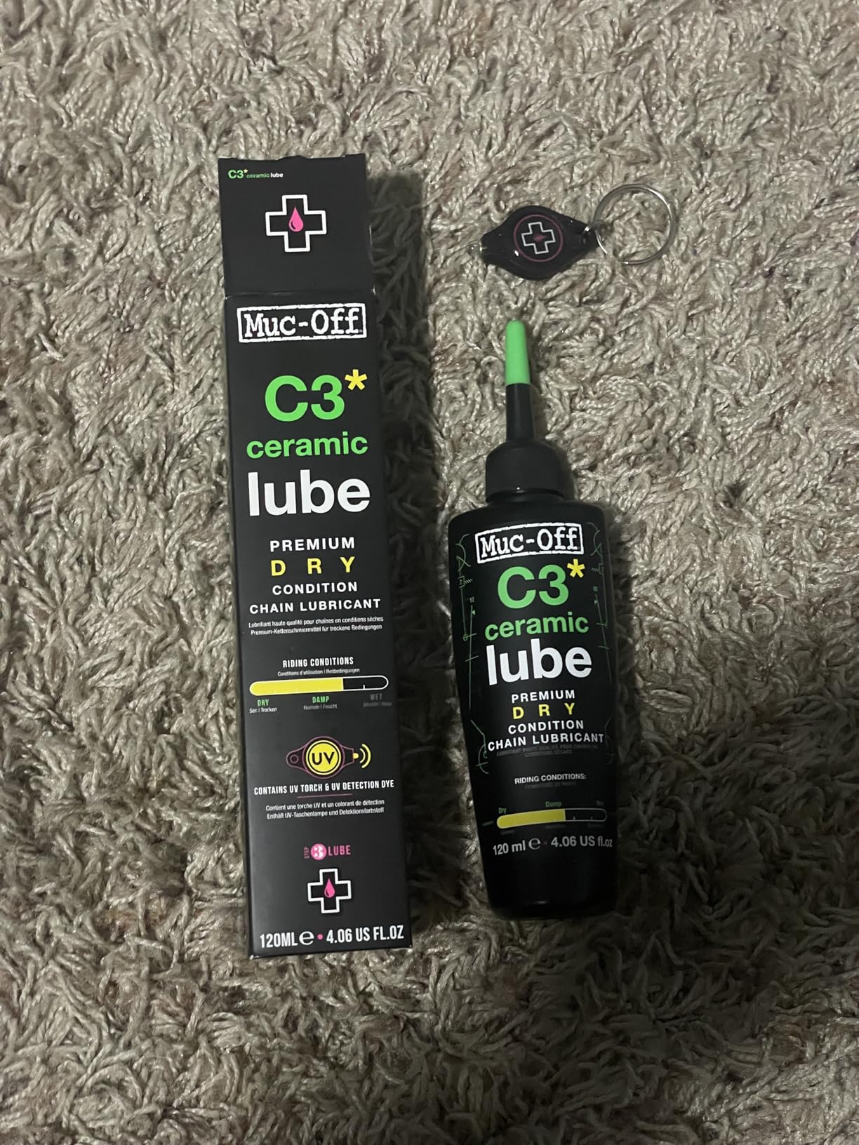 Muc-Off C3 Ceramic Dry Chain Lube, 120 Milliliters - Premium Bike Chain Lubricant with UV Tracer Dye - Formulated for Dry and Dusty Weather Conditions customer photo 1