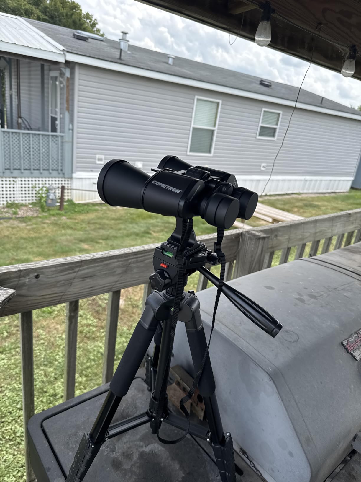 Celestron - Cometron 7x50 Astronomy Binoculars - Entry-Level for Stargazing and Comet Watching - Large 50mm Objective Lenses - Wide 6.6° Field of View - Multi-Coated Optics customer photo 1