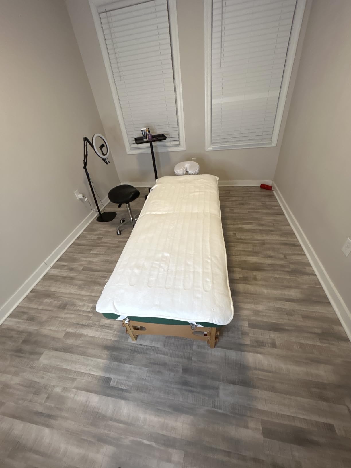 ForPro Professional Collection Fleece Massage Table Warmer, Extra Large 31