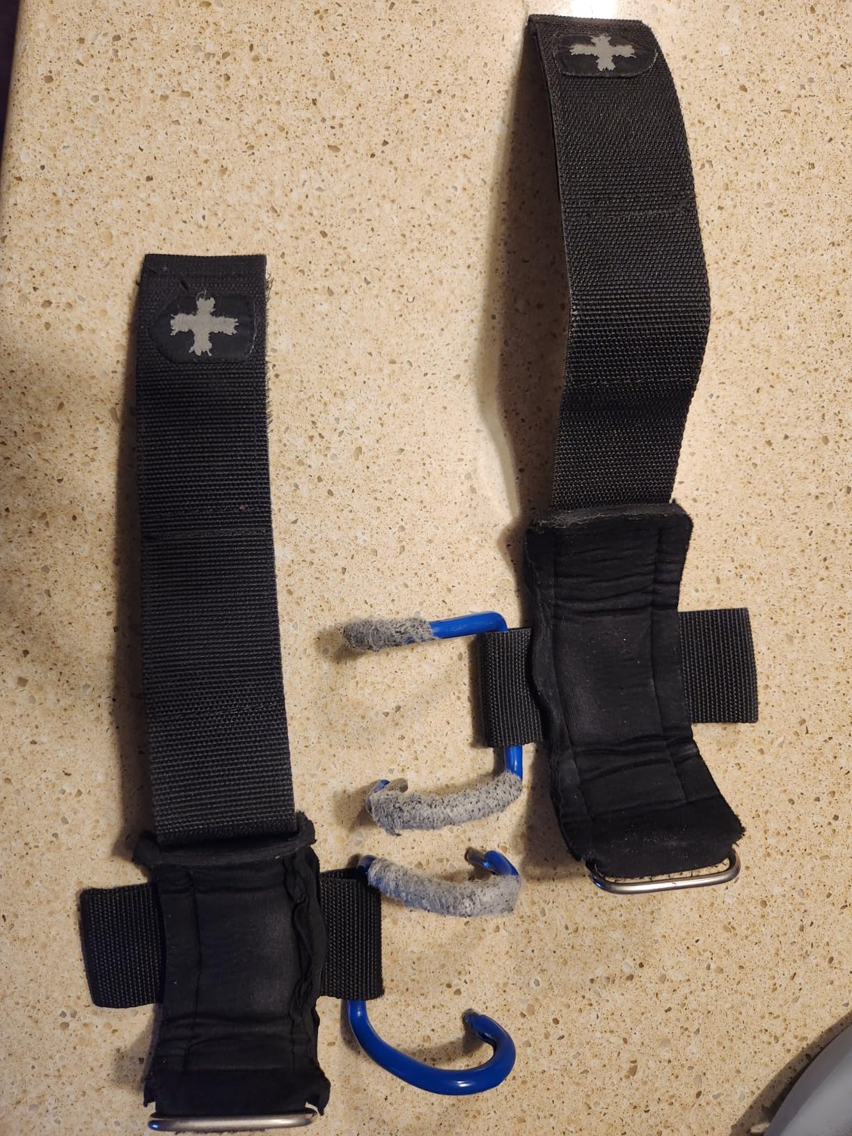 Harbinger Lifting Hooks, Black/Blue customer photo 2