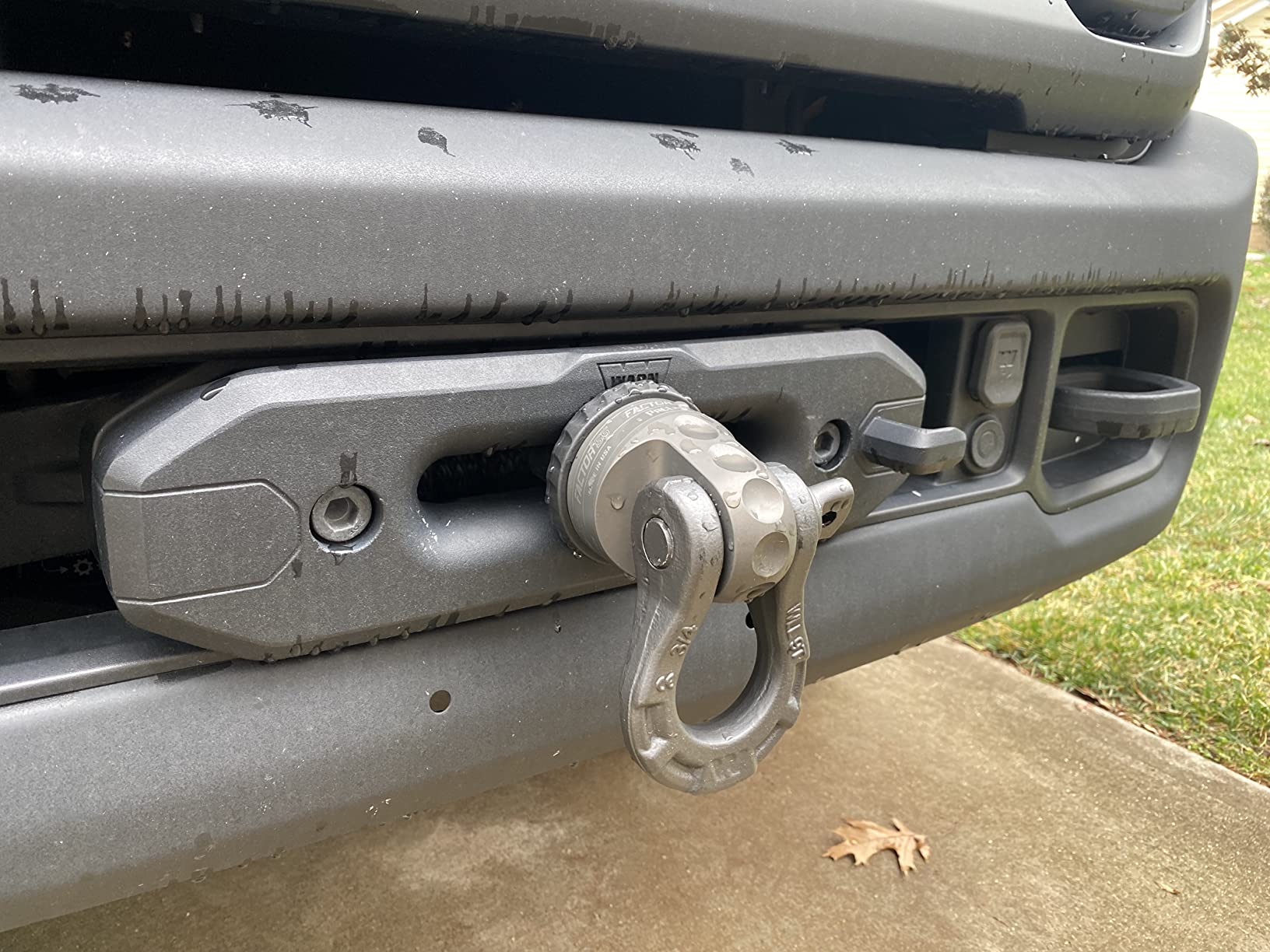 Factor 55 00015-01 Prolink Original Shackle Mount Replaces Winch Hook with a Stronger Shackle D-Ring Mount Max Load Rating 16,000 lb - Red customer photo 1