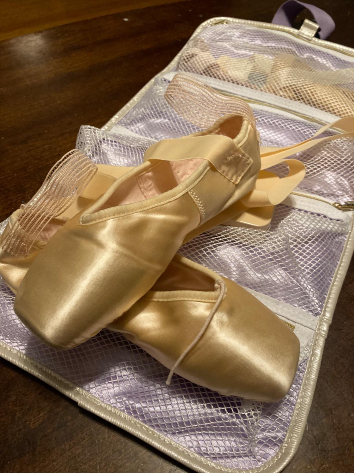 Dance Ballet / Pointe Shoe Professional Stitch and Sewing Kit customer photo 2