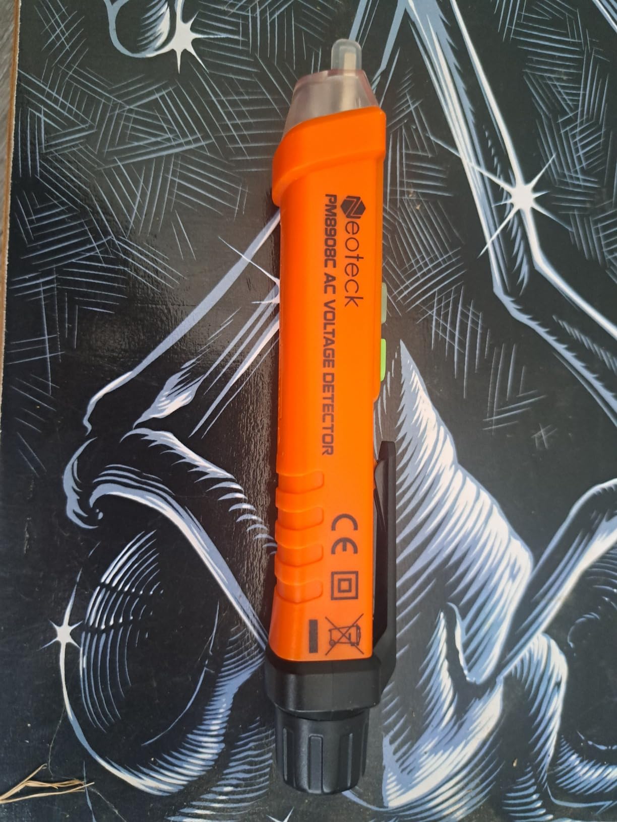 Neoteck Non-Contact AC Voltage Tester Pen, AC 12-1000V, LED Flashlight, Buzzer Alarm for Live/Null Wire Judgment customer photo 2