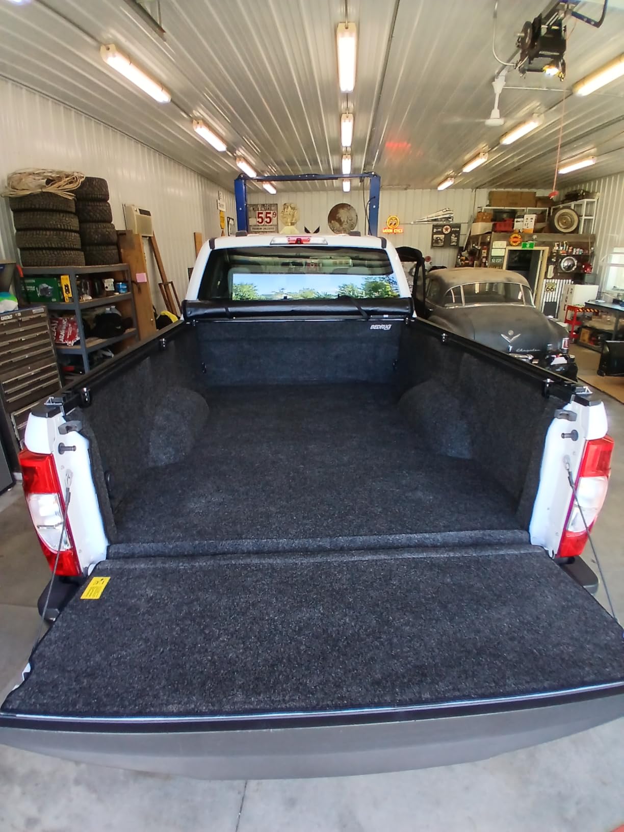 Bedrug Classic Bed Liner | Fits 2017 - 2024 Ford F-250, F-350 Superduty 6.10' Bed (BRZSPRAYON is required if installing over Spray-In Liner), Charcoal Grey | BRQ17SBK customer photo 1
