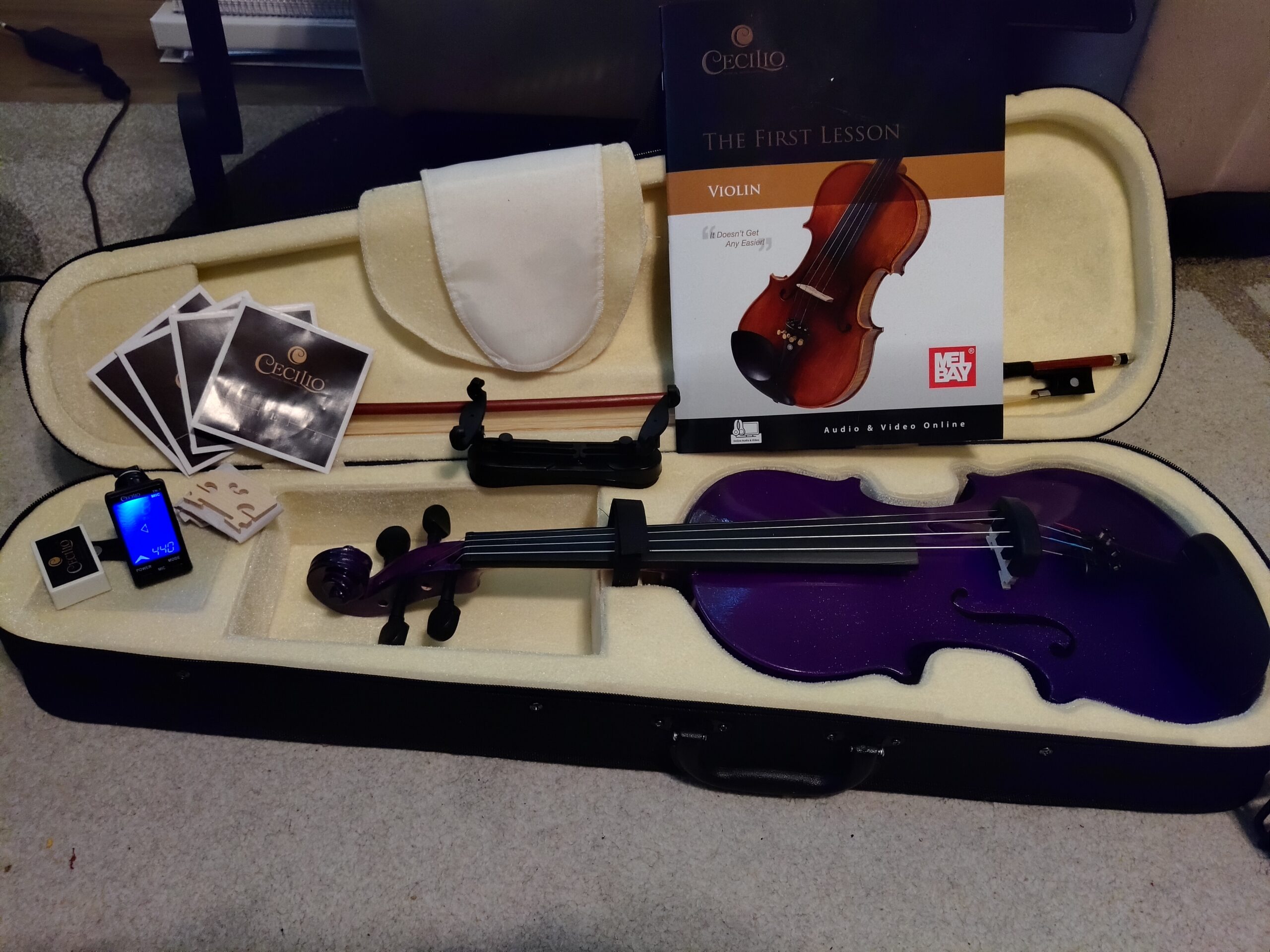Mendini By Cecilio Violin 4/4 Full Size For Beginners - Fiddle Solidwood Kit with Hard Case - Acoustic Violins with Bow, Rosin, Tuner, Extra Strings & Bridge, Shoulder Rest and Lesson Book customer photo 2