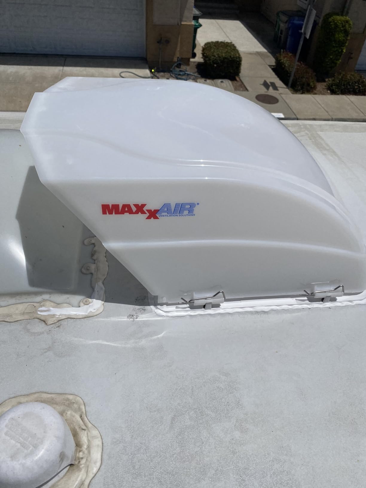 MAXXAIR Original Maxxfan - Vent, Fan & Rain Protection All-in-One, High Powered 4-Speed Exhaust Only Fan, Manual Knob Control, 14