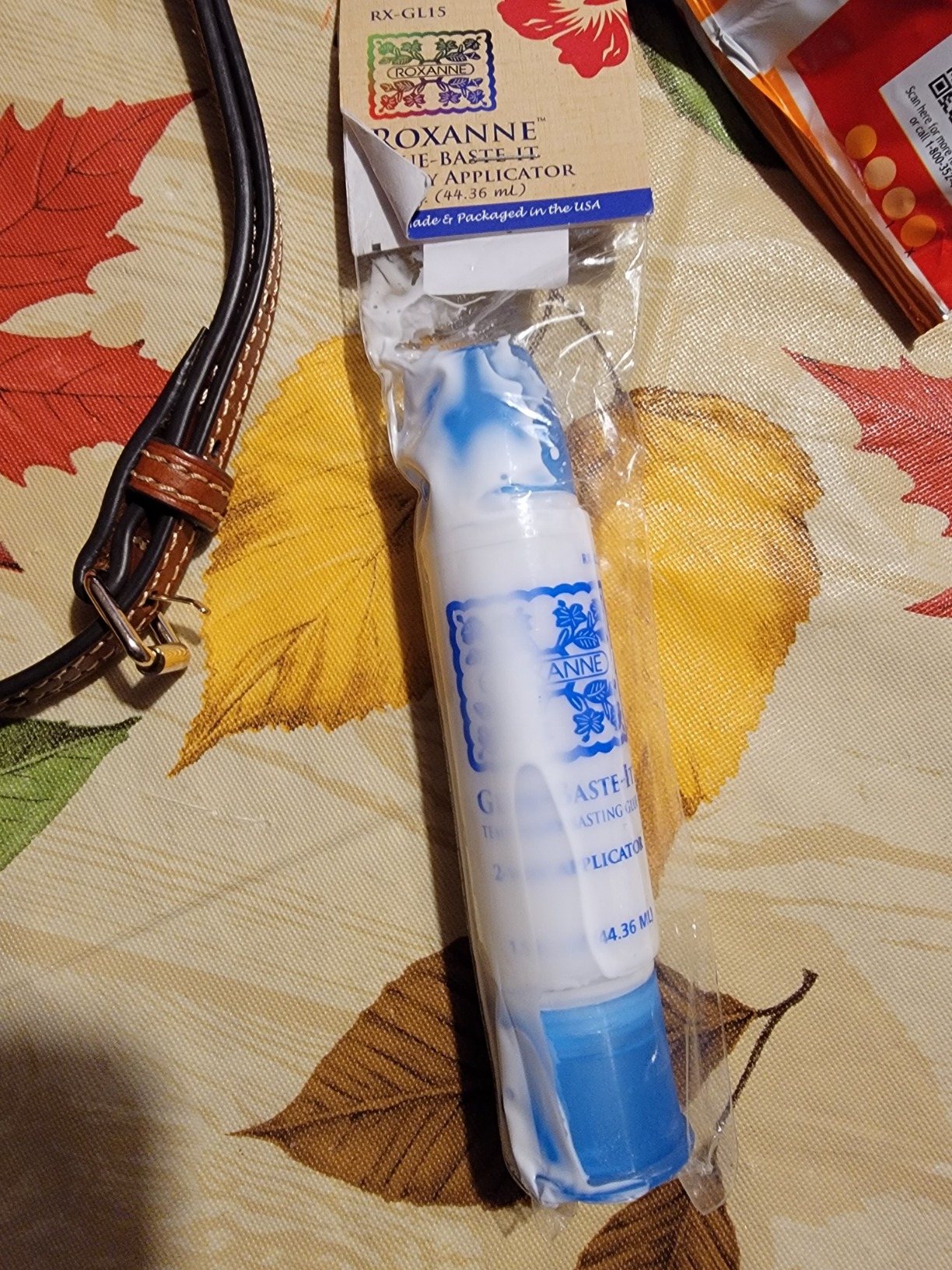Roxanne Glue-Baste-It Temporary Basting Glue with 2-Way Applicator, 1.5oz customer photo 2