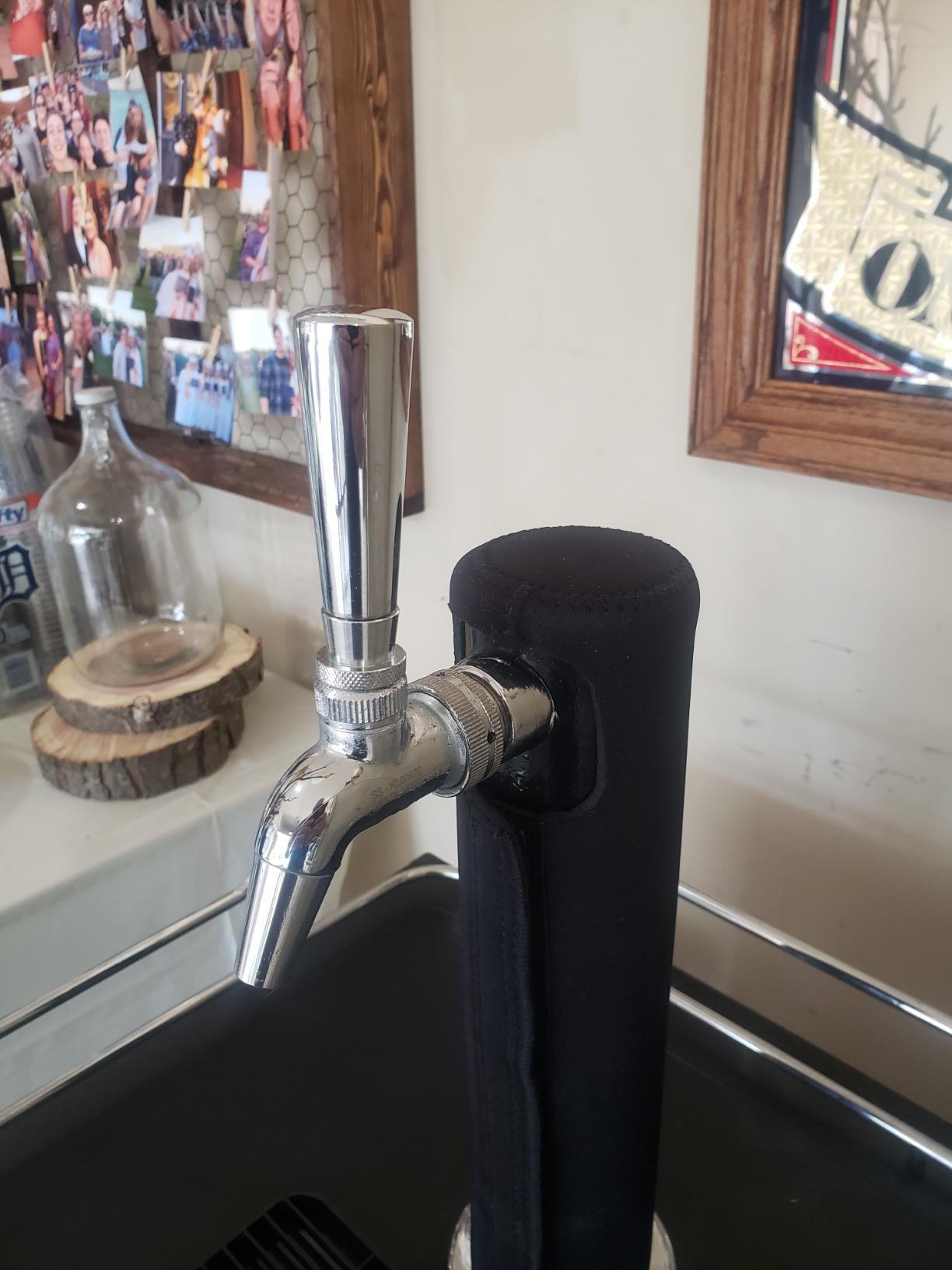D1210 Forward Sealing Beer Faucet (Stainless Steel), Small customer photo 2