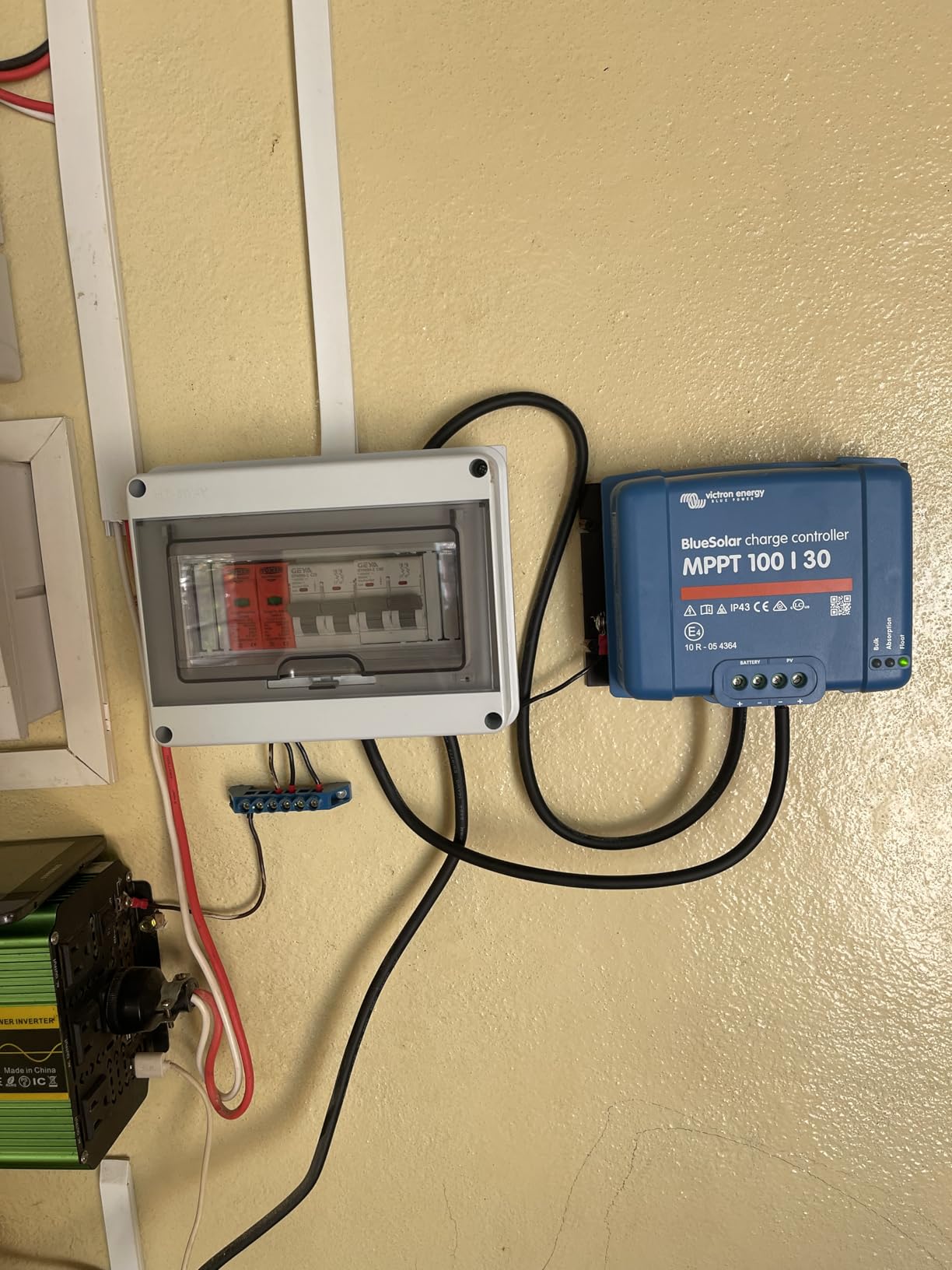 Victron Energy BlueSolar MPPT Solar Charge Controller - 100V, 30 amp, 12/24-Volt customer photo 1