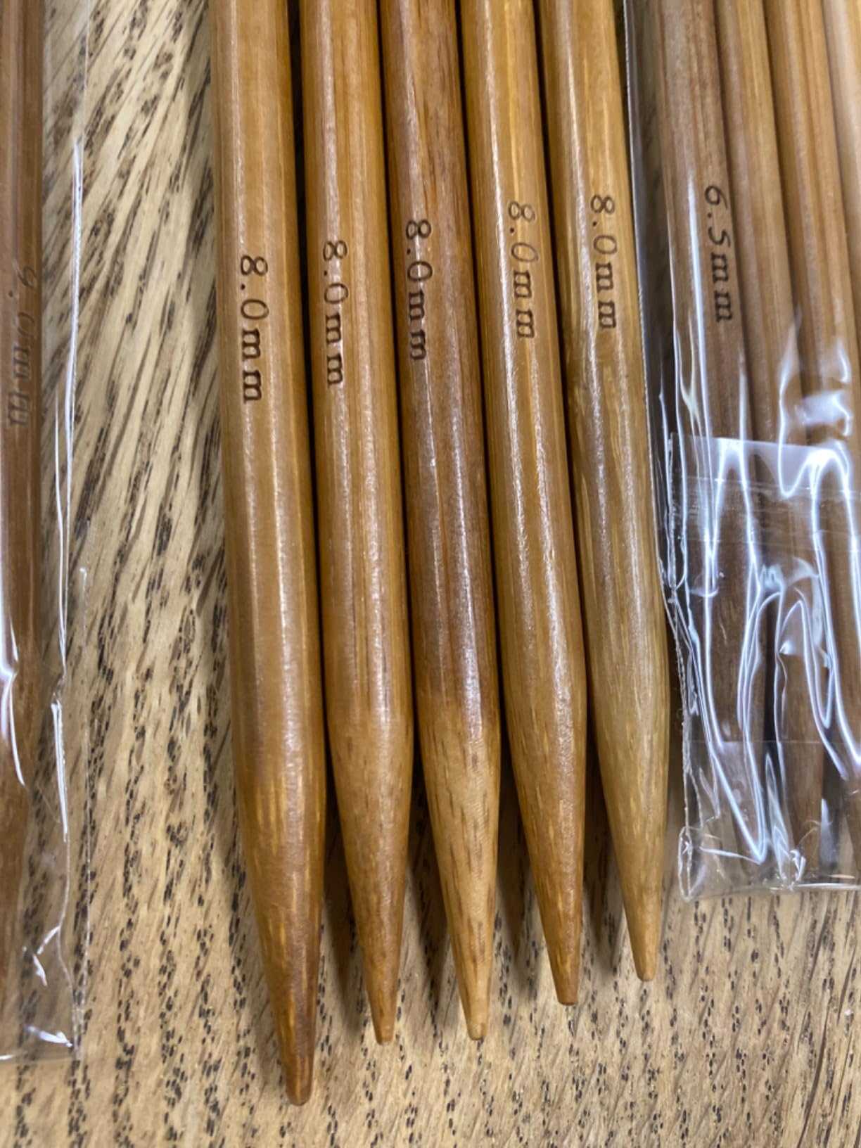 75 Pcs Double Pointed Knitting Needles Set, BetyBedy Carbonized Bamboo Knitting Needles, Knitting Needle for Handmade Creative DIY - 8'' Length 15 Sizes (2.0mm -10.0mm) (5 Needles/Size) customer photo 2