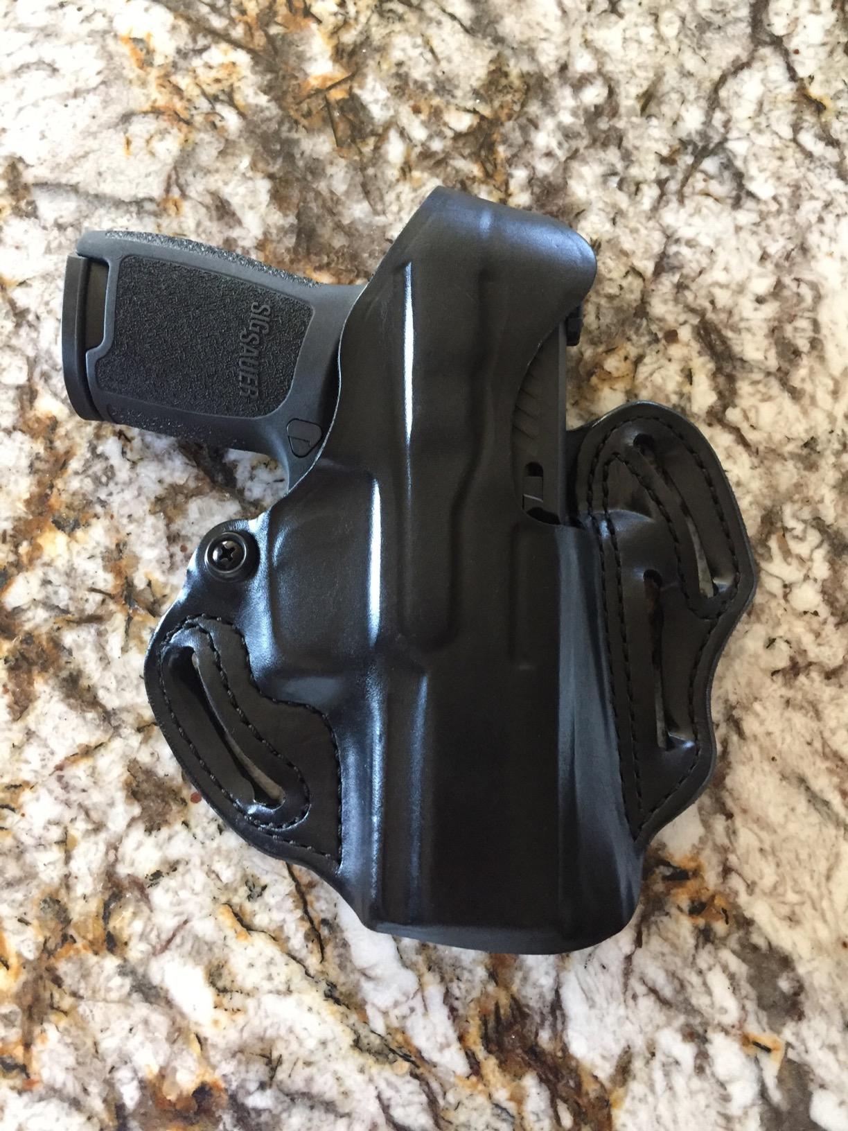 DeSantis Thumb Break Scabbard - OWB Gun Holster for Men and Women - Compatible with SIG P320 Compact/Carry & P250 w/ or w/out Romeo1 Reflex Sight, SIG P320 XCompact - Black, Leather, Right Hand Draw customer photo 2